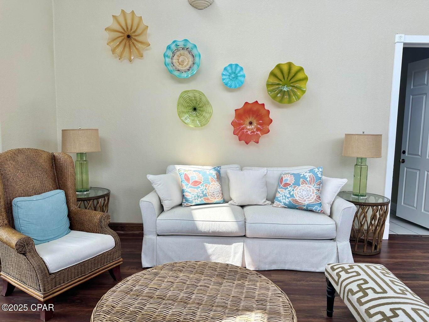 Image 84 For 4702 Seastar Vista