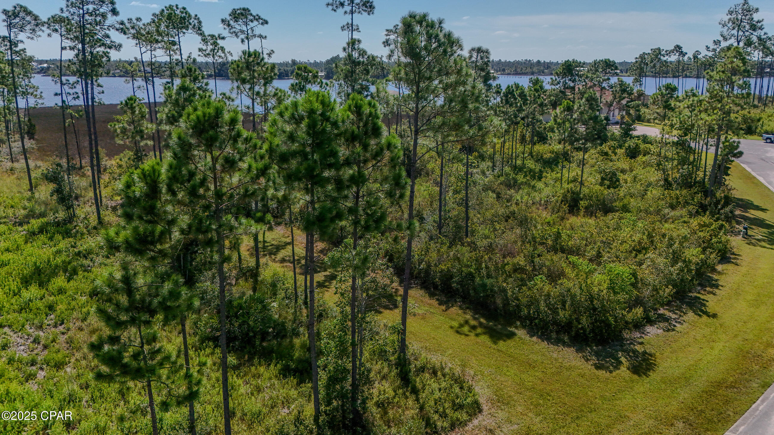 Image 3 For 709 Island Court