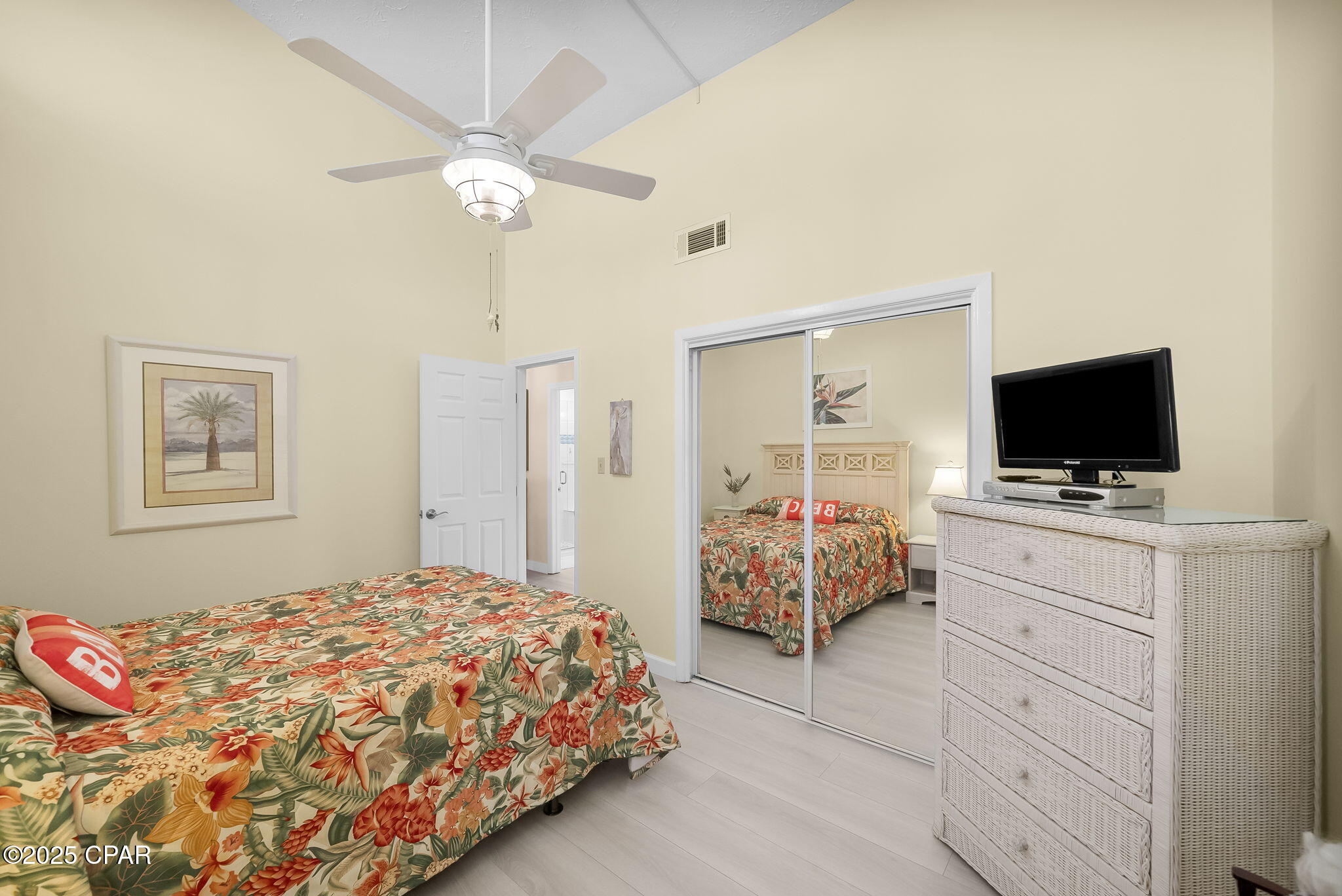 Image 25 For 22400 Front Beach Road 24