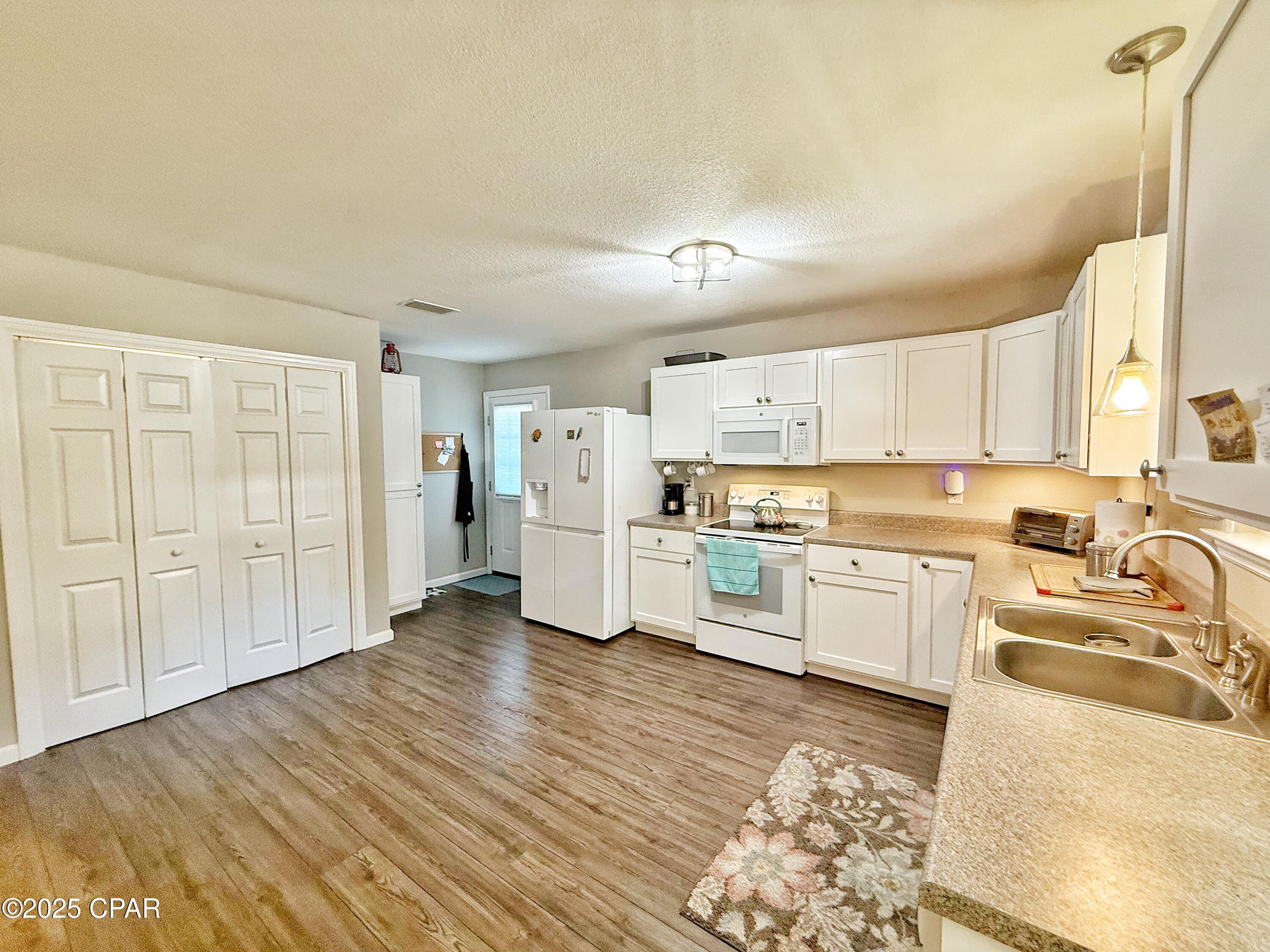 Image 10 For 6589 Grand Oak Loop