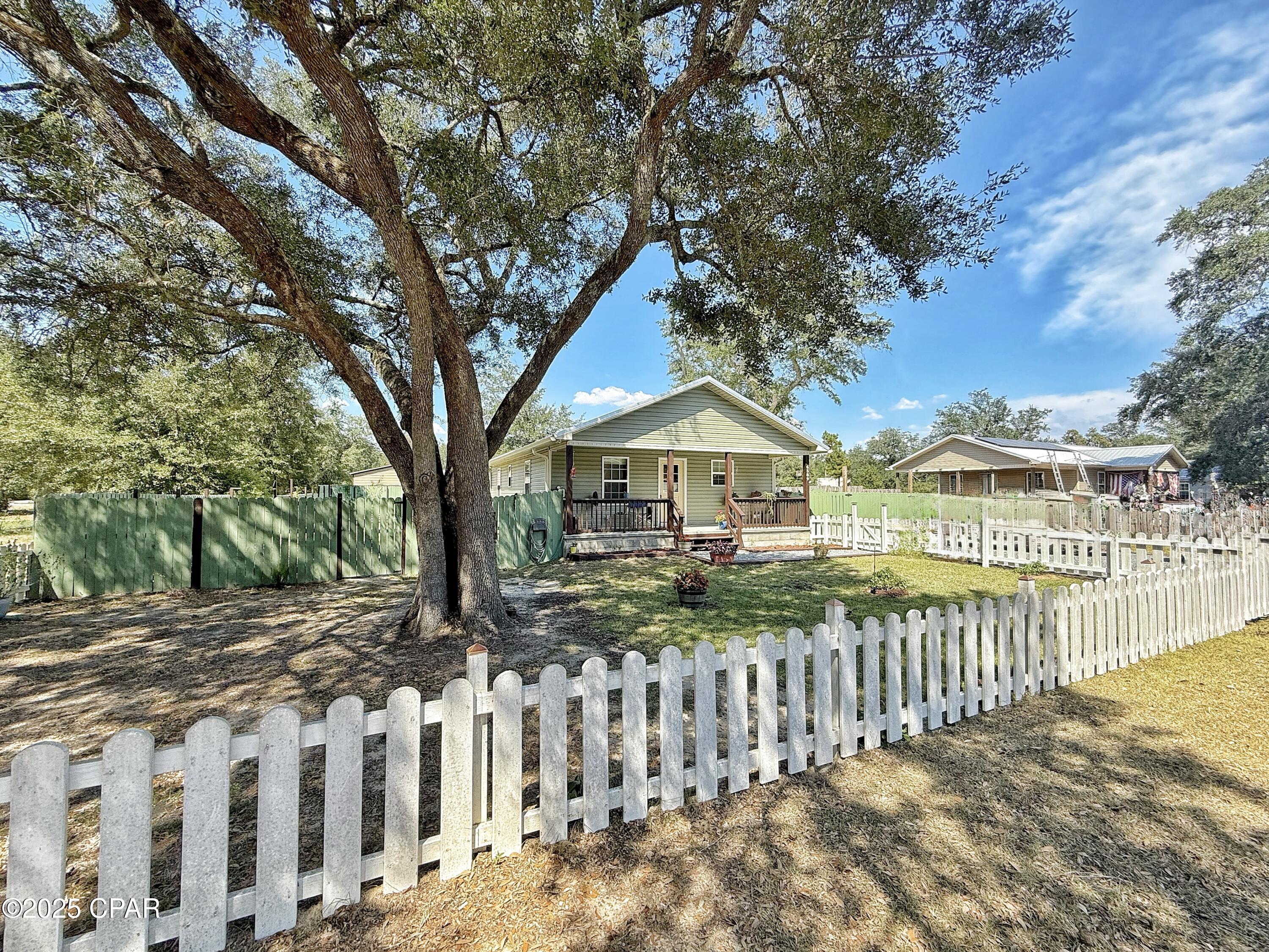 Image 2 For 6589 Grand Oak Loop