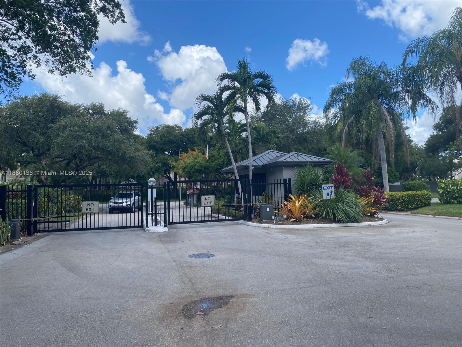 Cypress Reach At Palm-Air