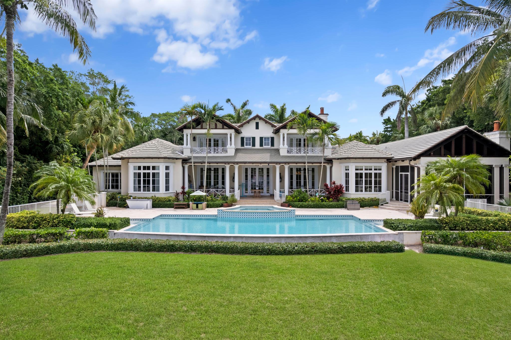 Homes for sale in Hobe Sound, FL | 202 Gomez Road, Hobe Sound, FL 33455 | MLS# R11124628