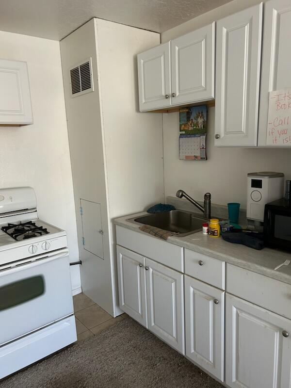 Homes for sale in Bosque Farms, NM | 975 Harris Ave, Bosque Farms, NM 87068 | MLS# 1091511