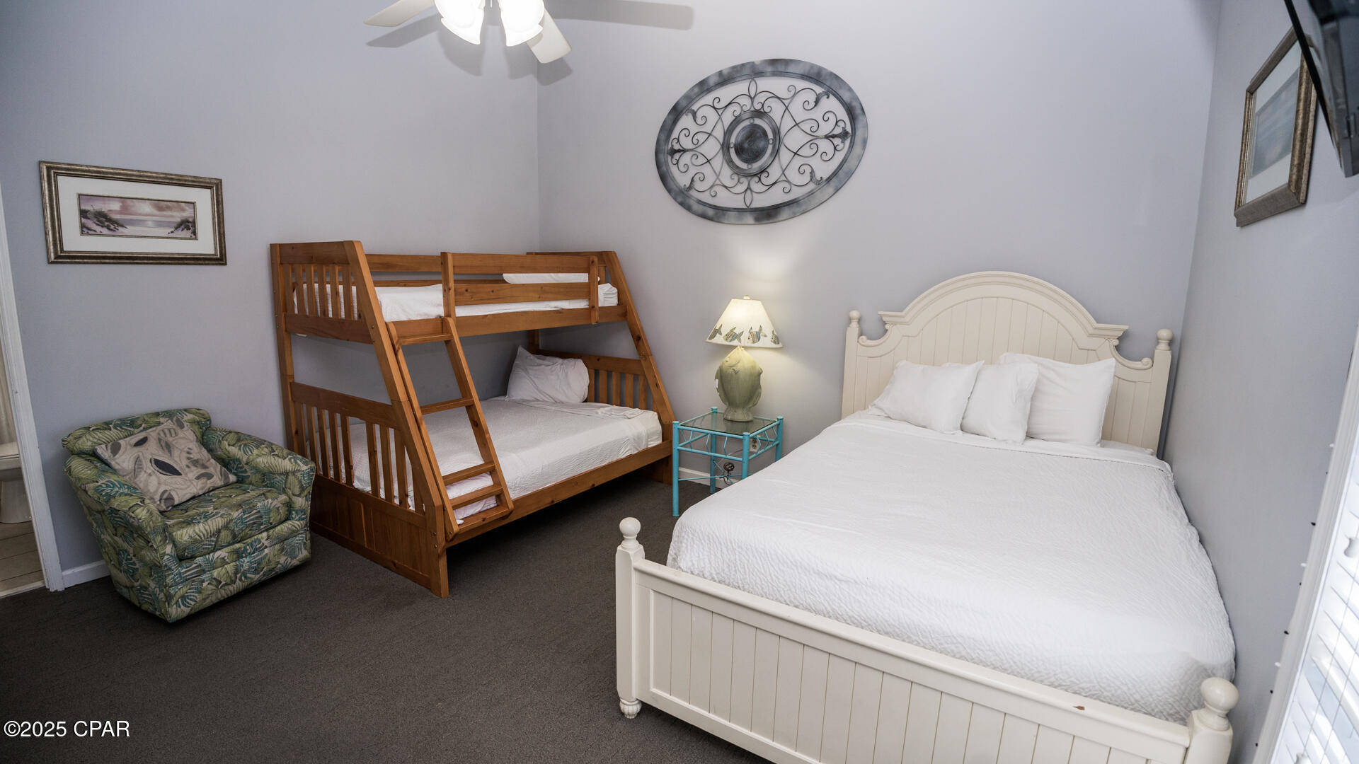 Image 17 For 17462 Front Beach 30 D Road 30d