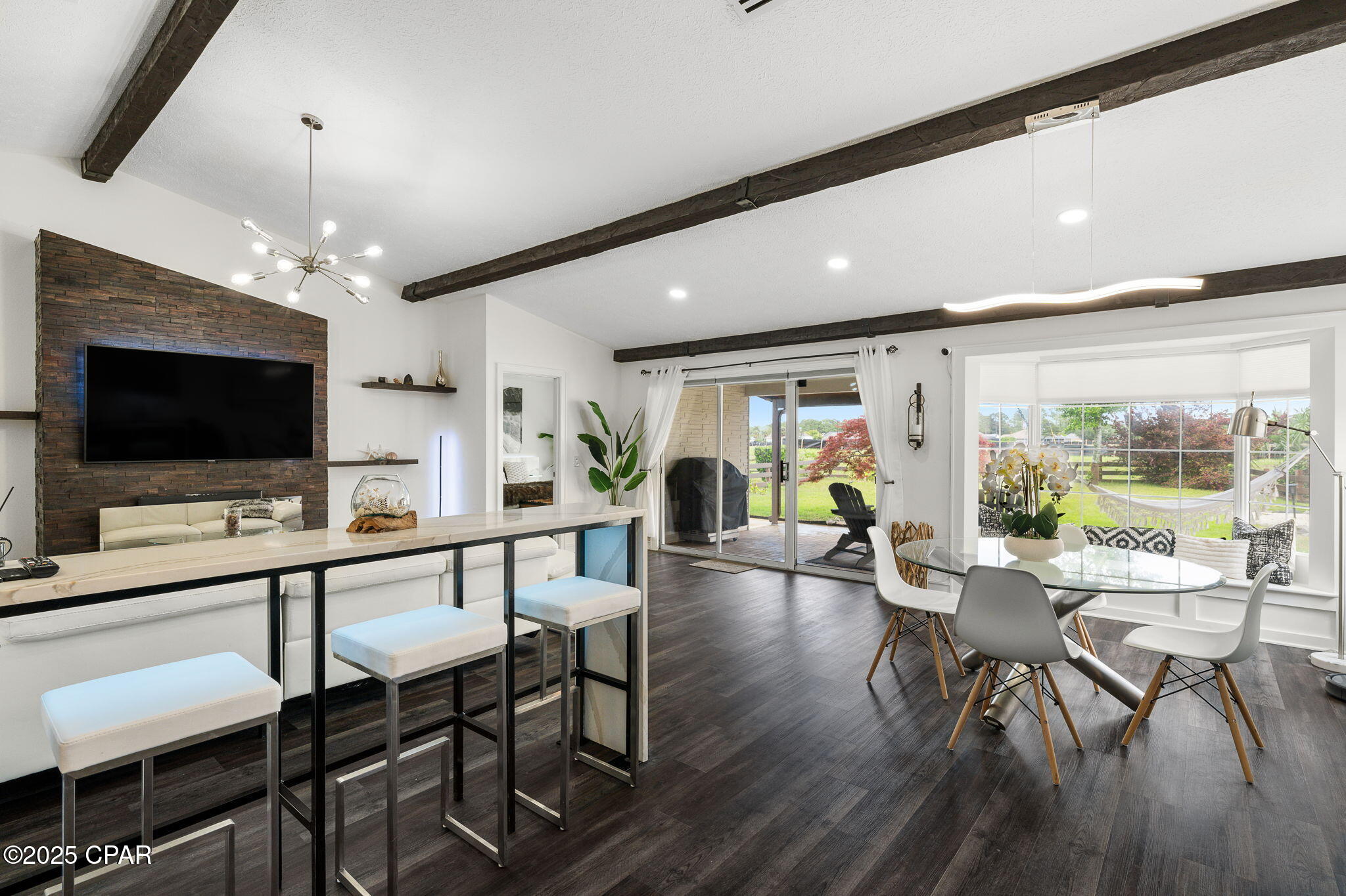 Image 11 For 124 Glades Turn