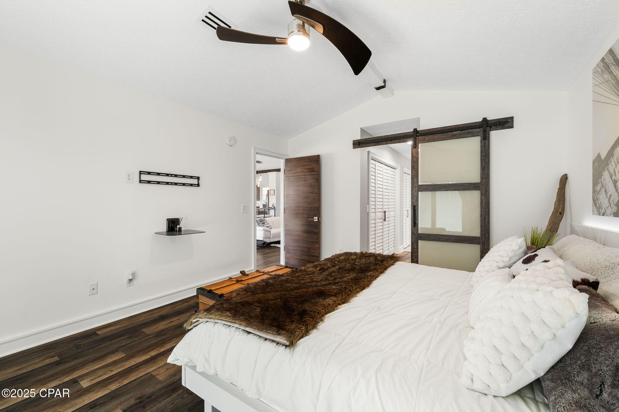 Image 19 For 124 Glades Turn