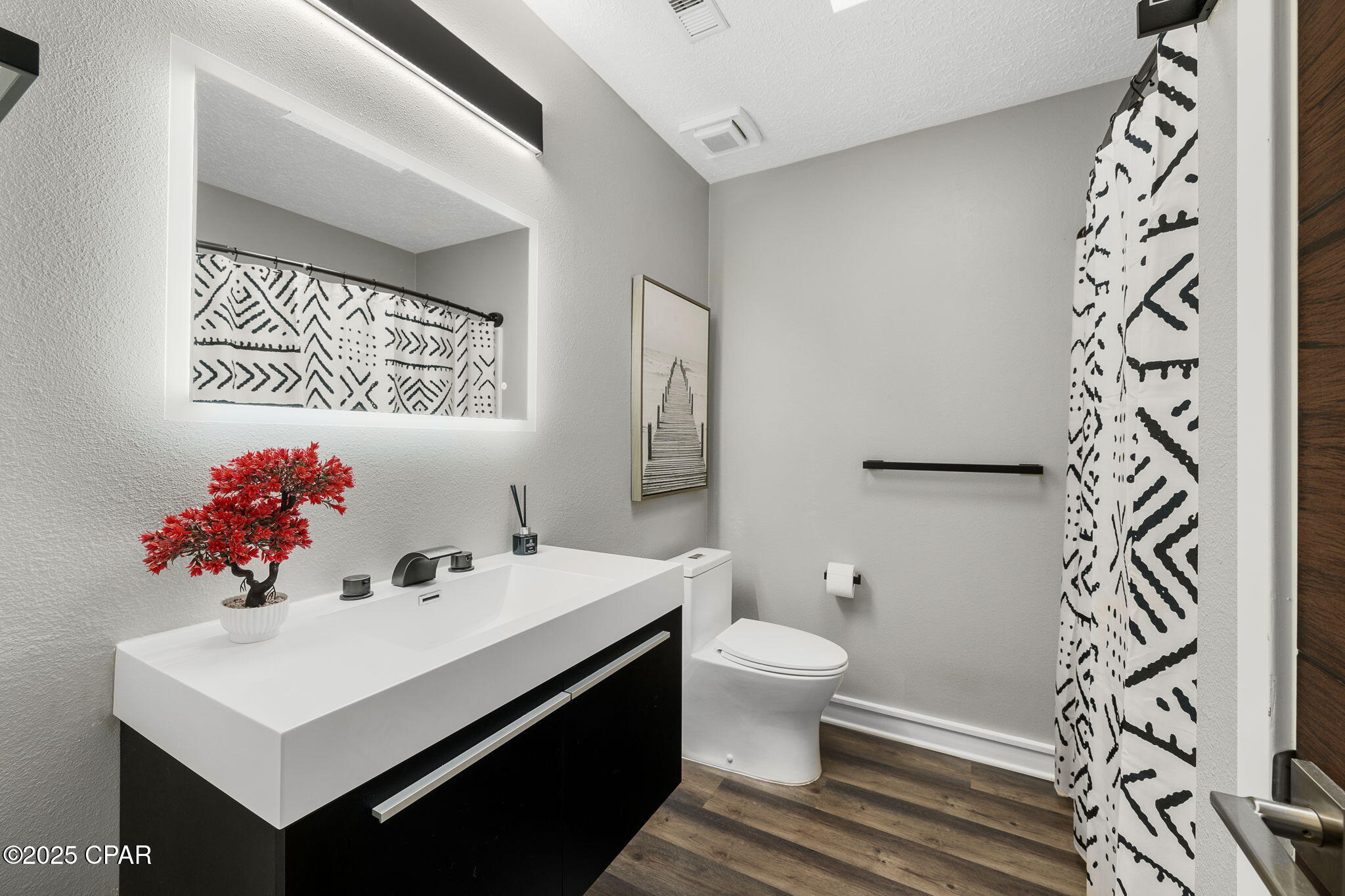 Image 22 For 124 Glades Turn