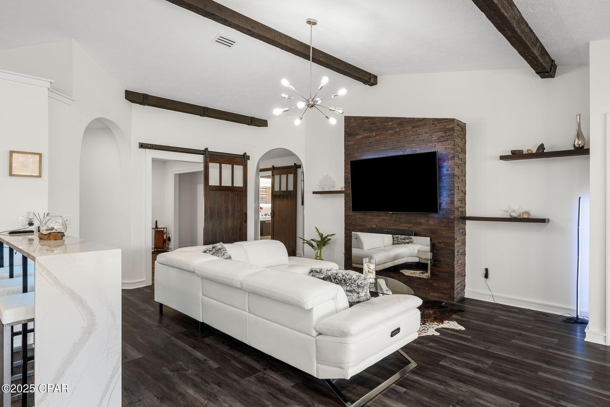 Image 9 For 124 Glades Turn