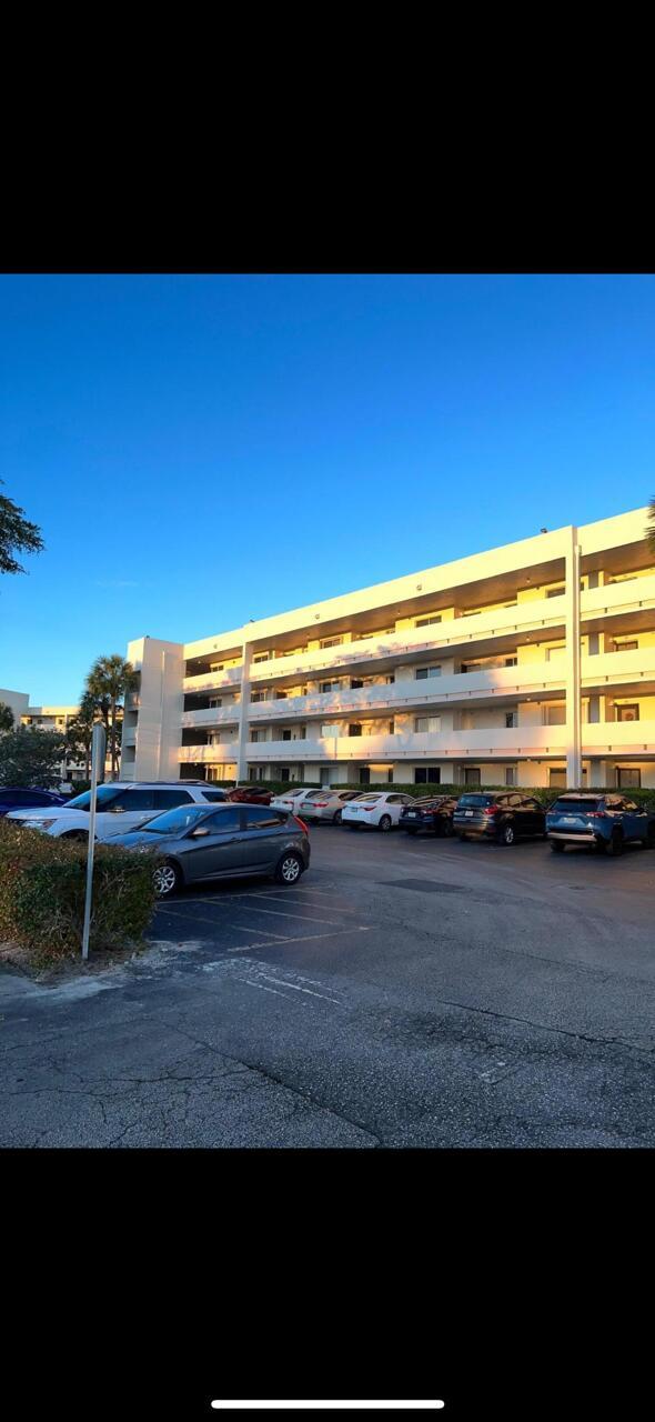 Homes for sale in Lake Worth, FL | 3186 Via Poinciana #211, Lake Worth, FL 33467 | MLS# R11124656