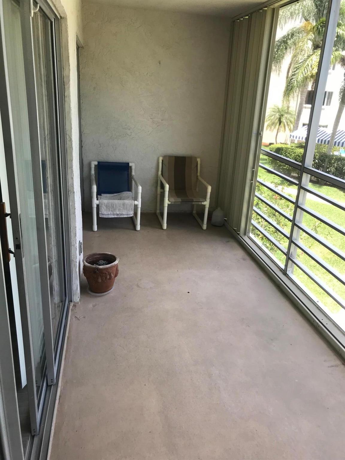 Homes for sale in Lake Worth, FL | 3186 Via Poinciana #211, Lake Worth, FL 33467 | MLS# R11124656