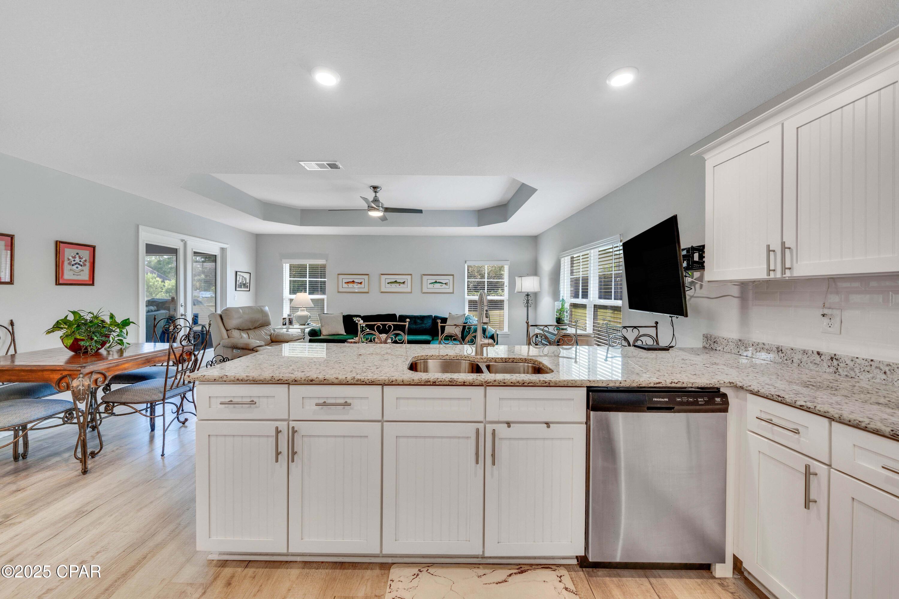 Image 18 For 160 Lake Merial Boulevard