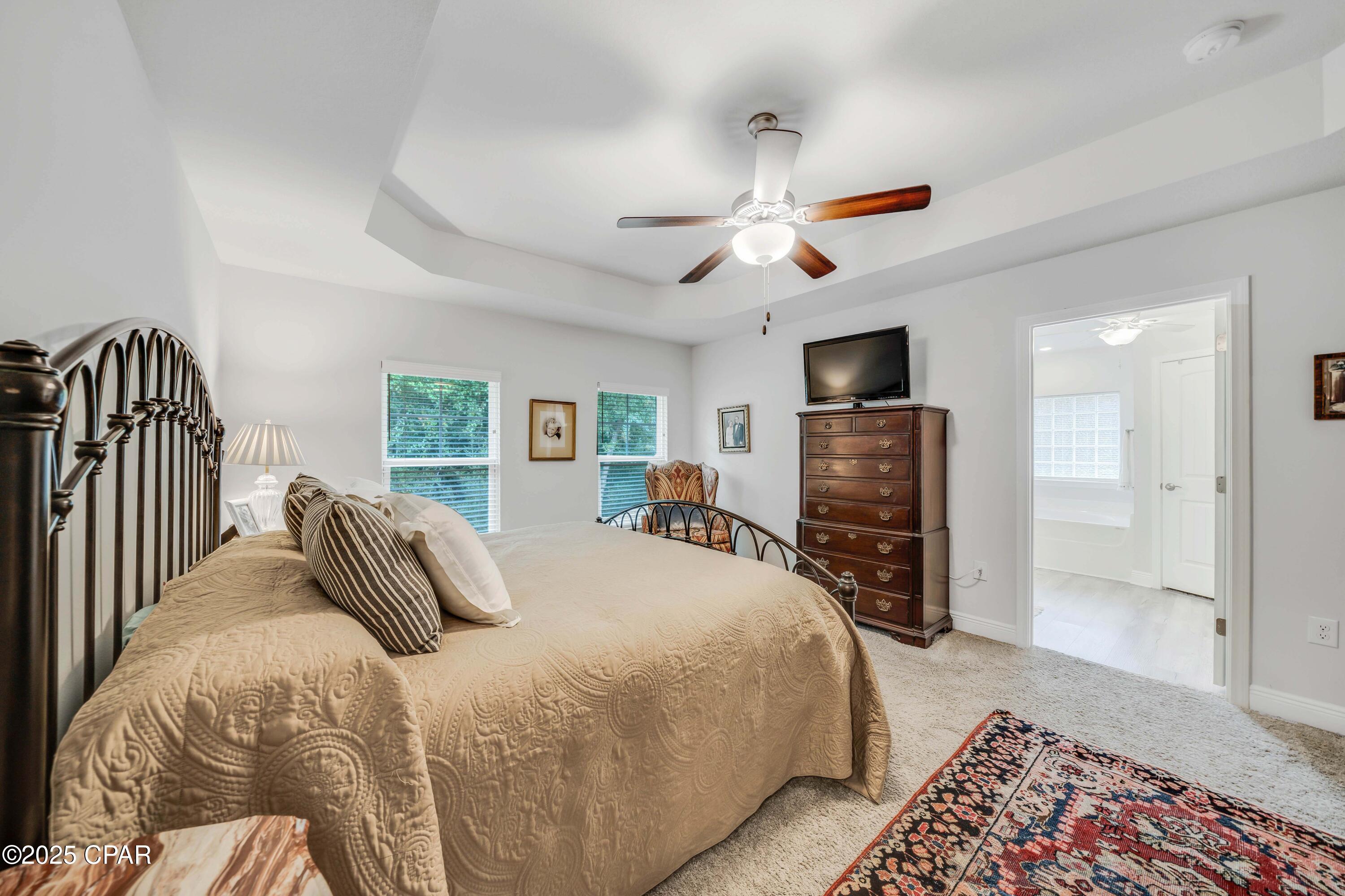 Image 25 For 160 Lake Merial Boulevard