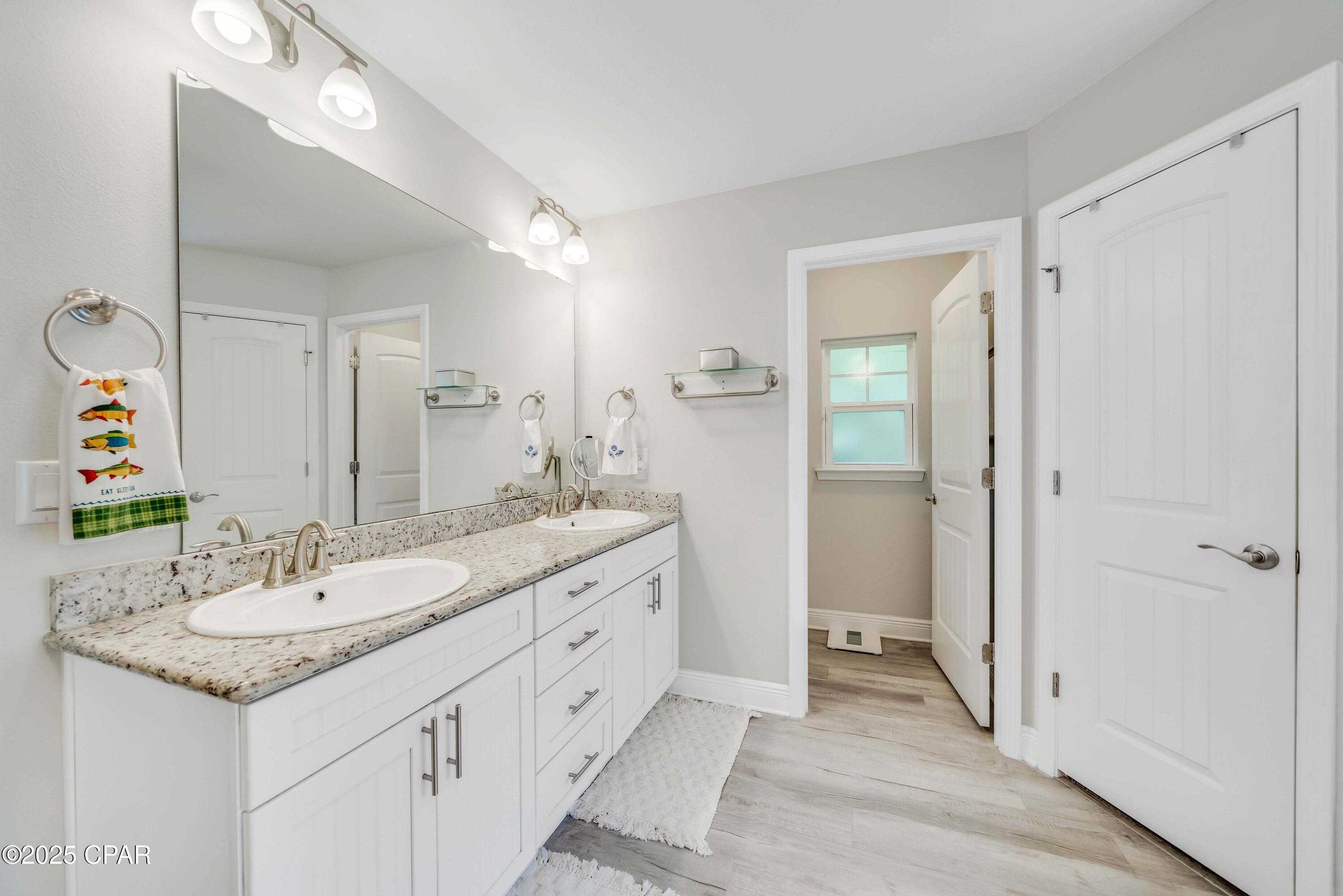 Image 27 For 160 Lake Merial Boulevard