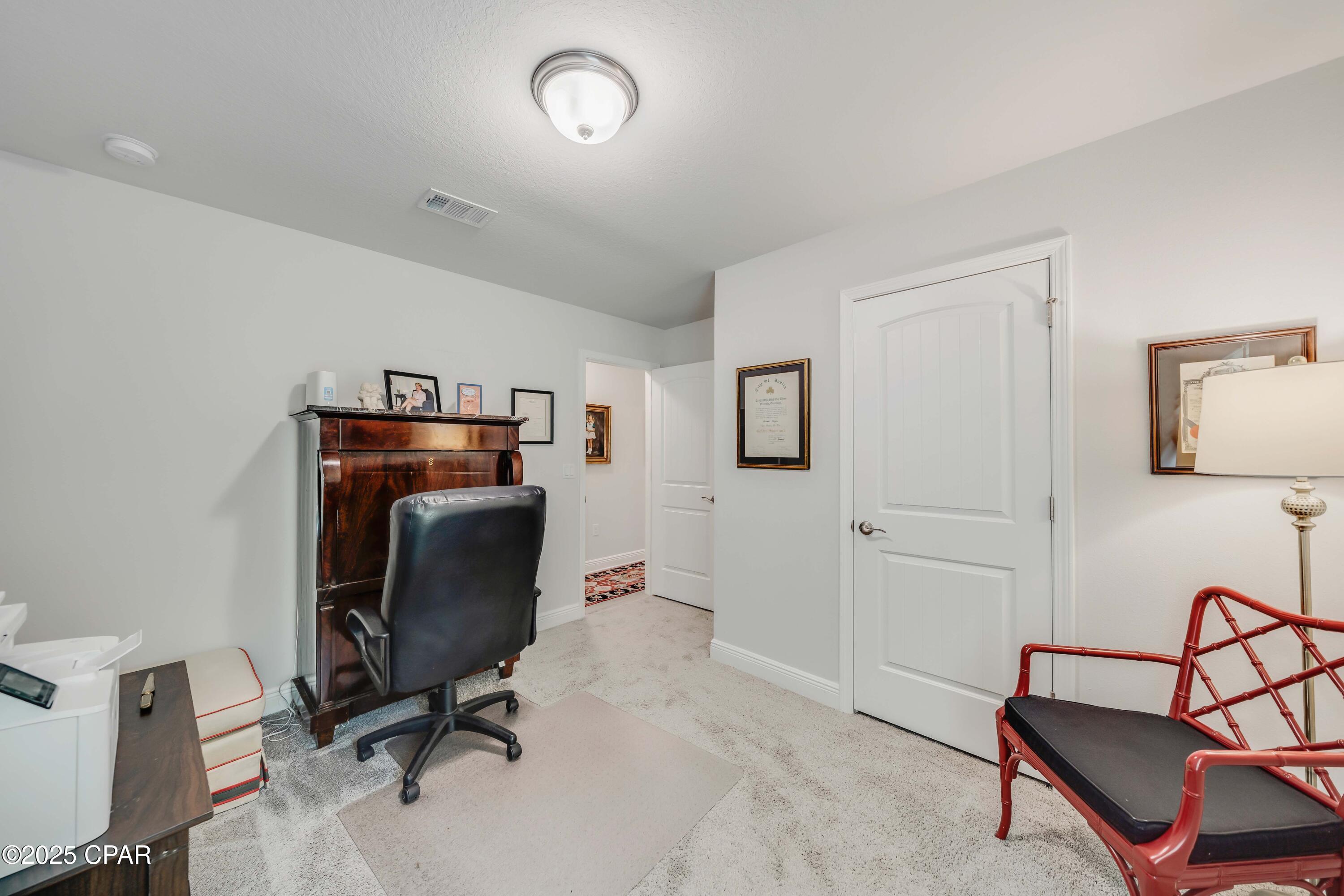 Image 34 For 160 Lake Merial Boulevard