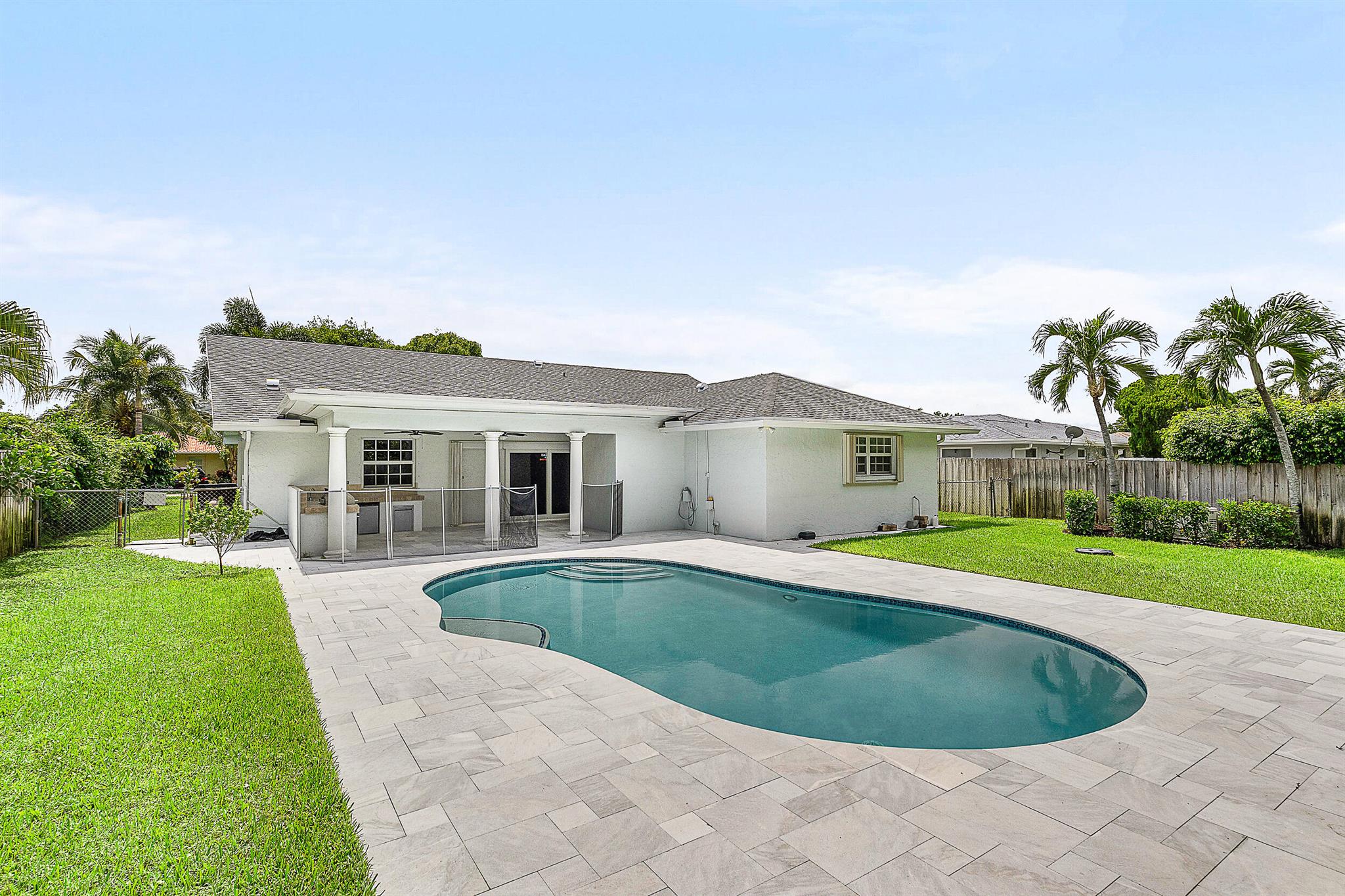 2242 Gabriel Lane West Palm Beach FL 33406 | R11124676