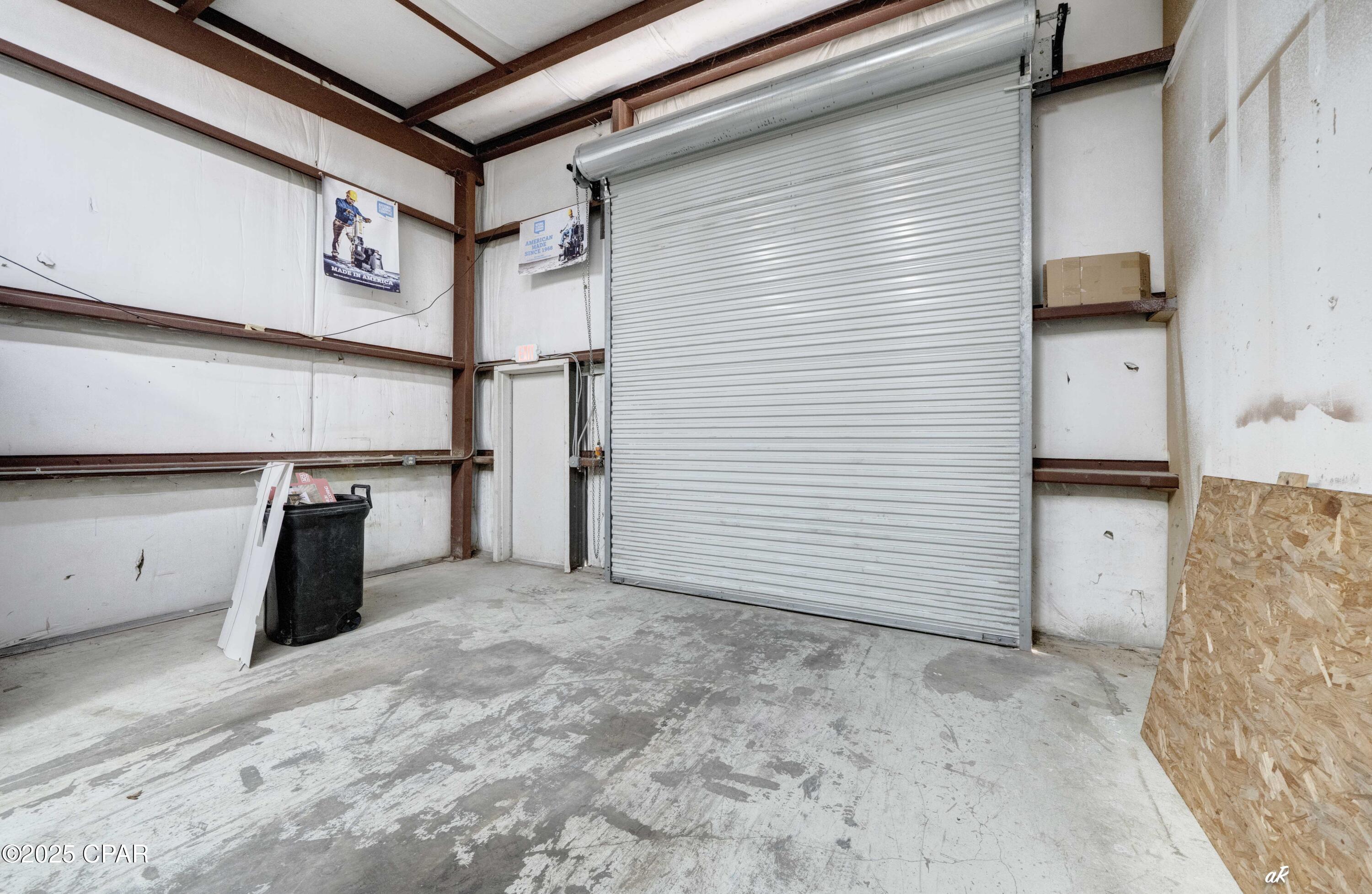 Image 16 For 512 Commerce Drive A