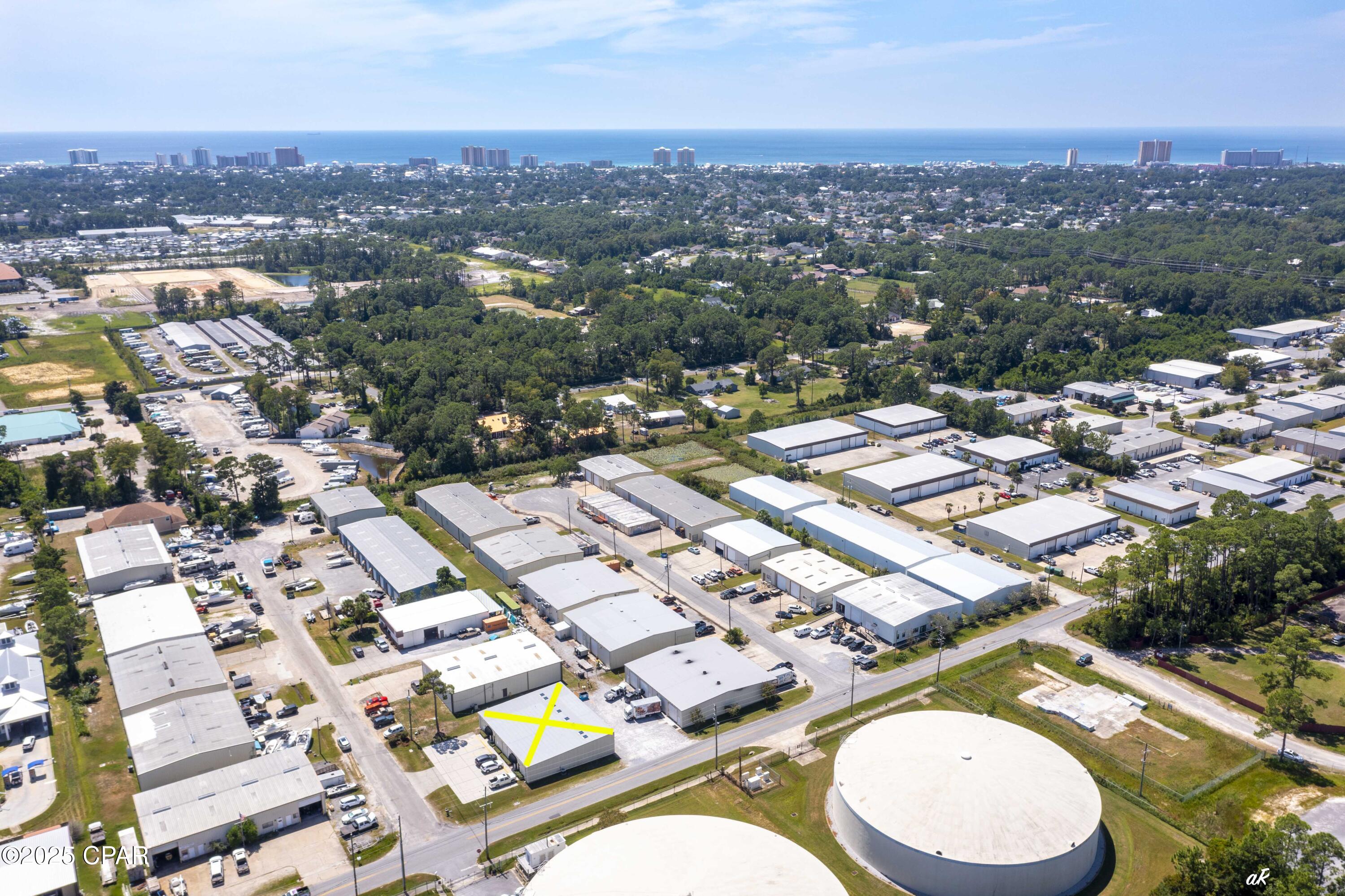 Image 26 For 512 Commerce Drive A