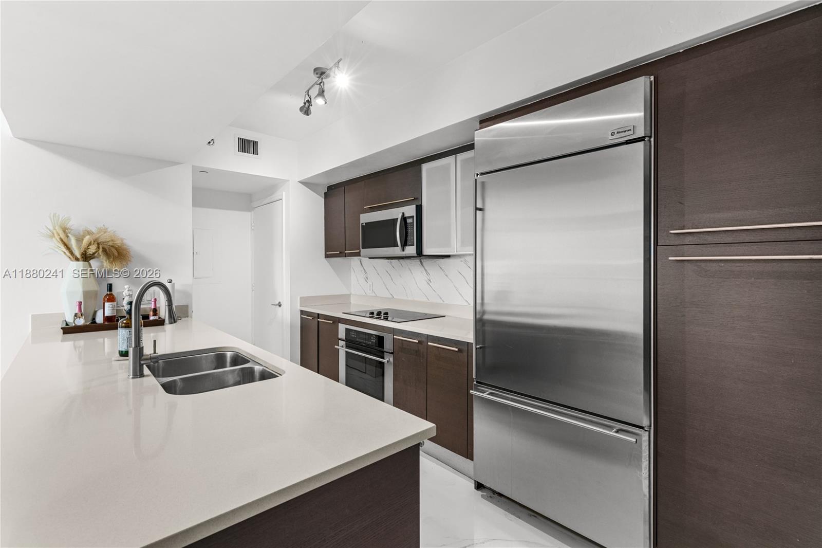 500 Brickell West Condo
