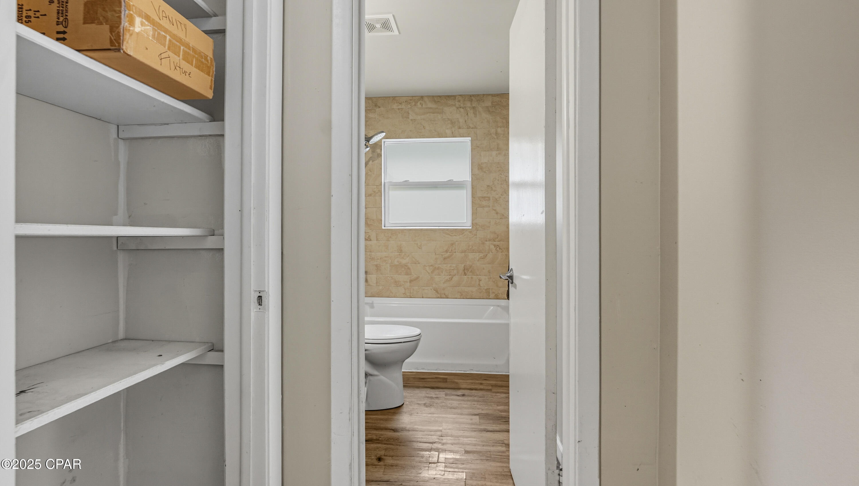 Image 15 For 1112 Earl Avenue