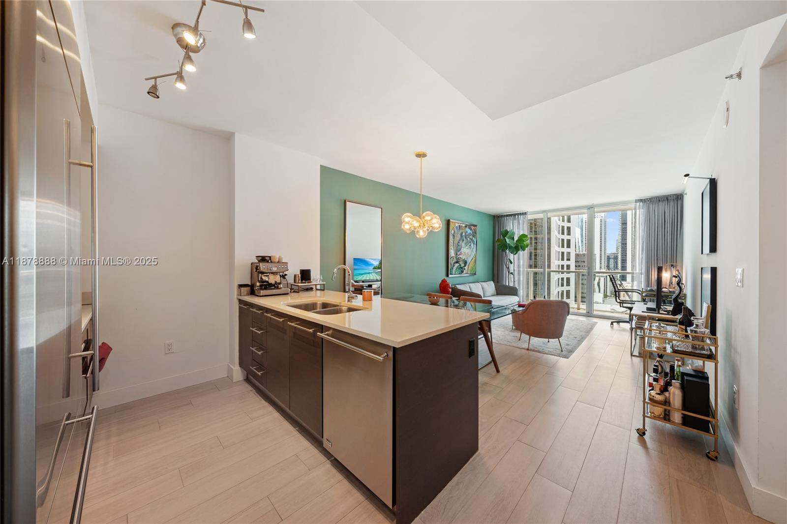 500 Brickell West Condo