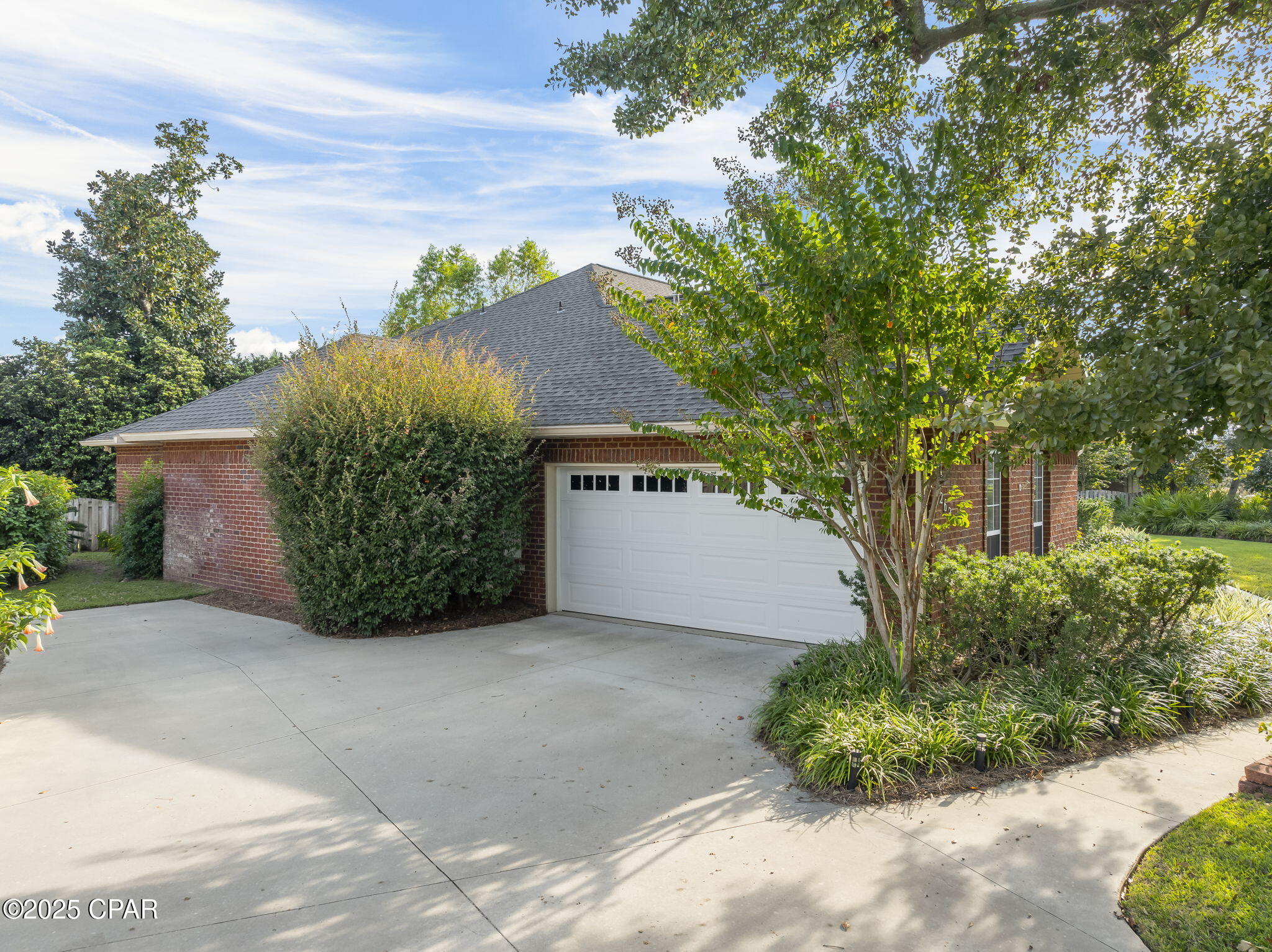 Image 4 For 3262 Country Club Drive