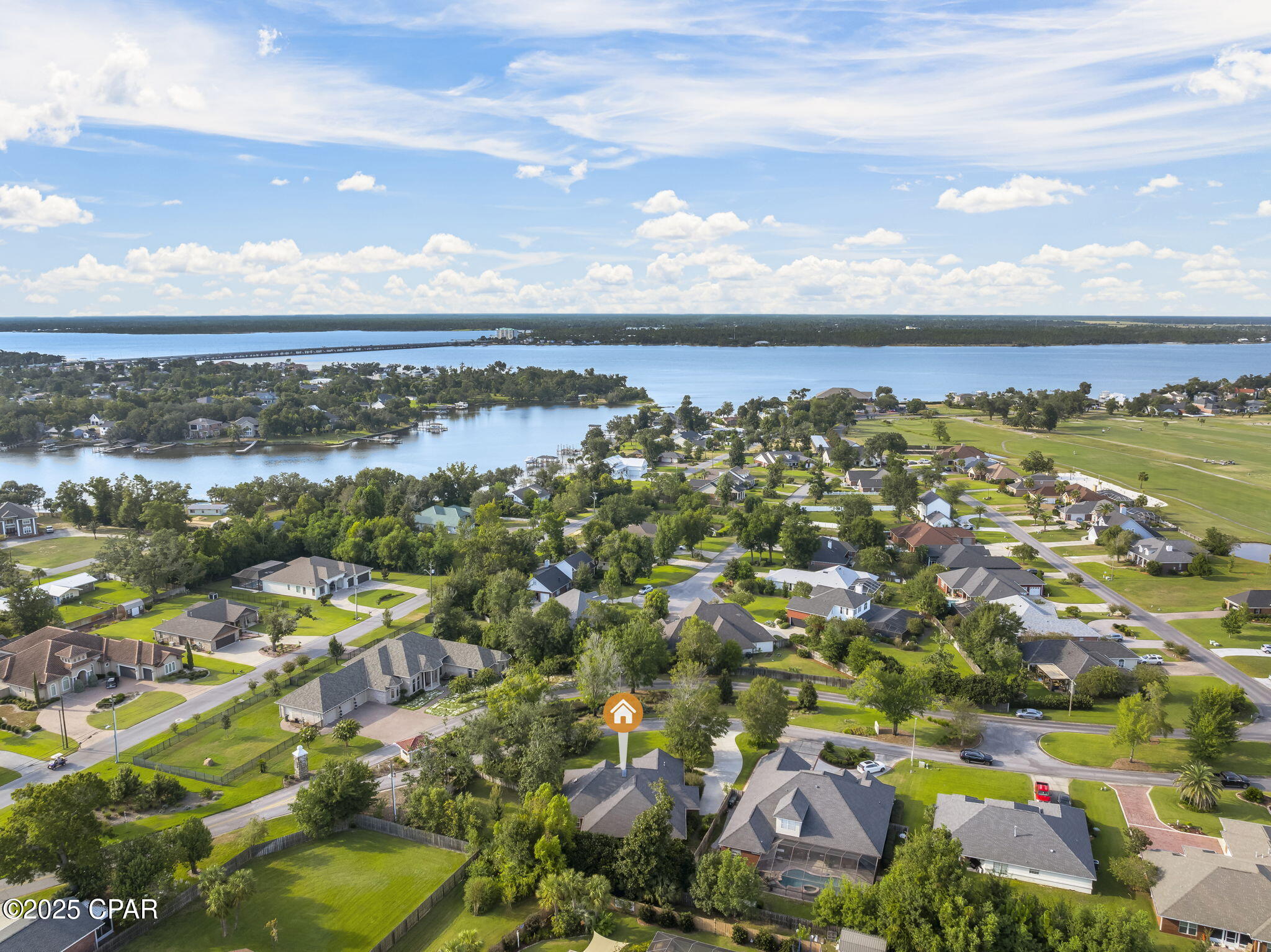 Listing photo id 49 for 3262 Country Club Drive