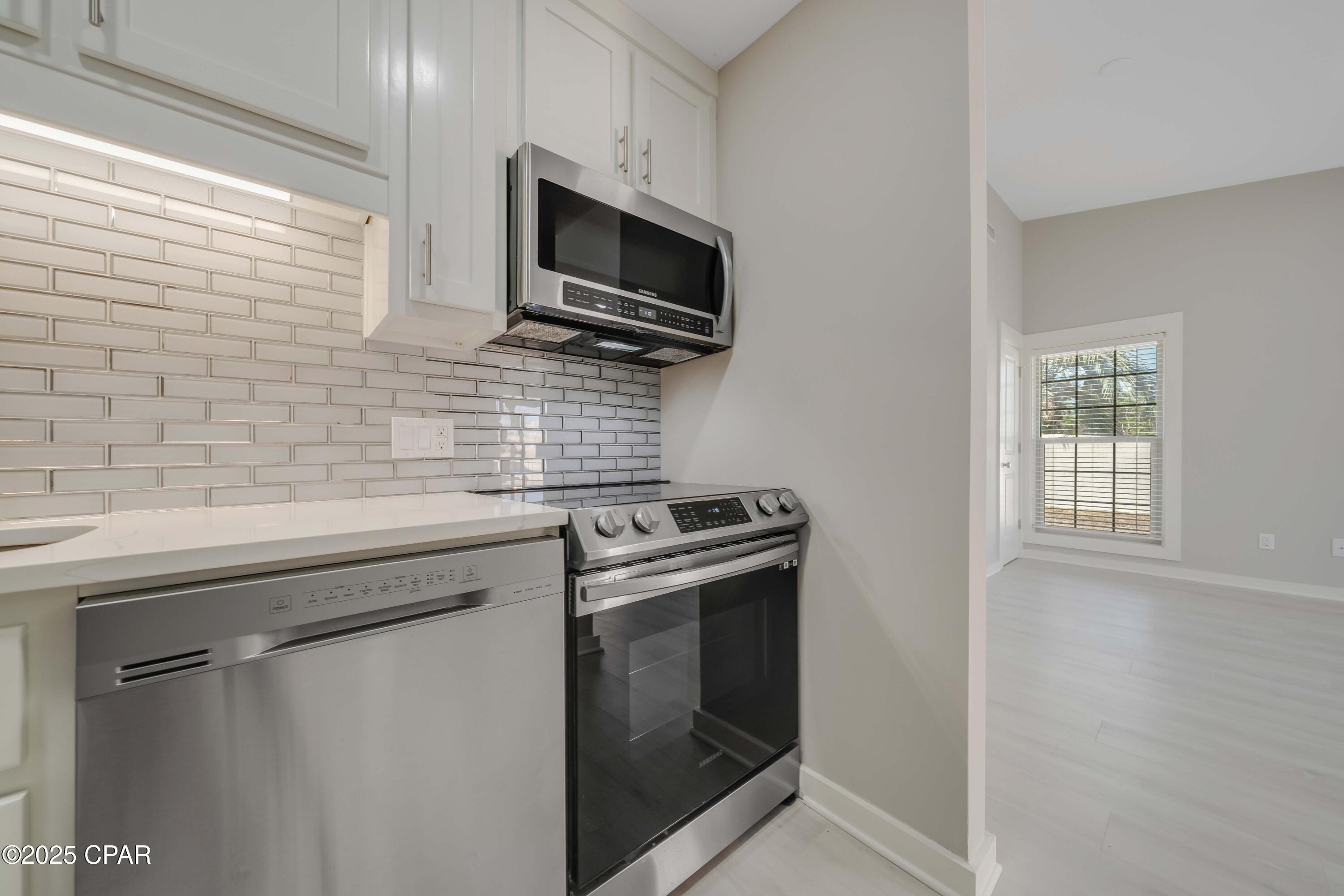 Image 3 For 17462 Front Beach Road 16c