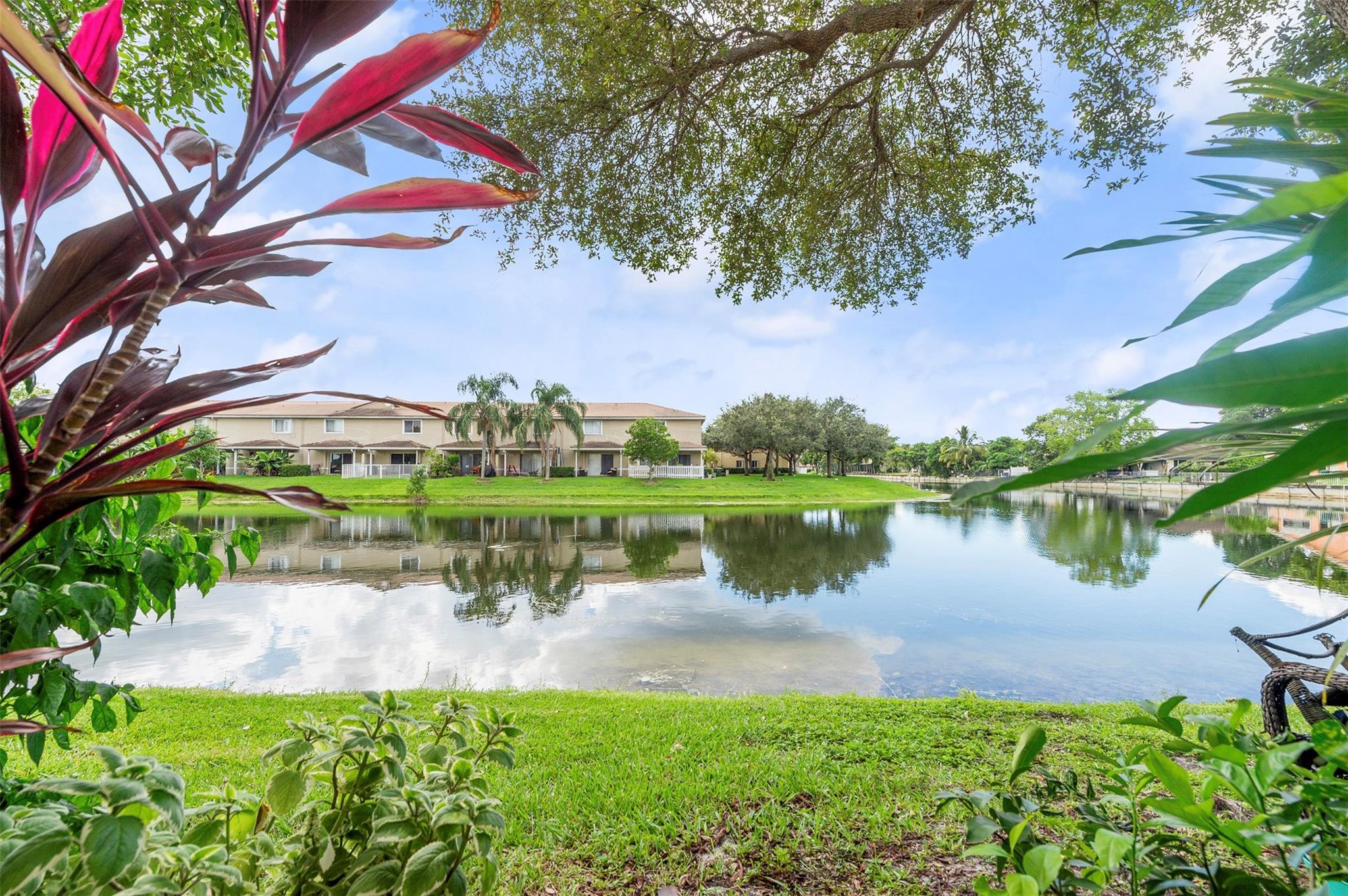 Lyons Indust Park 71-1 B