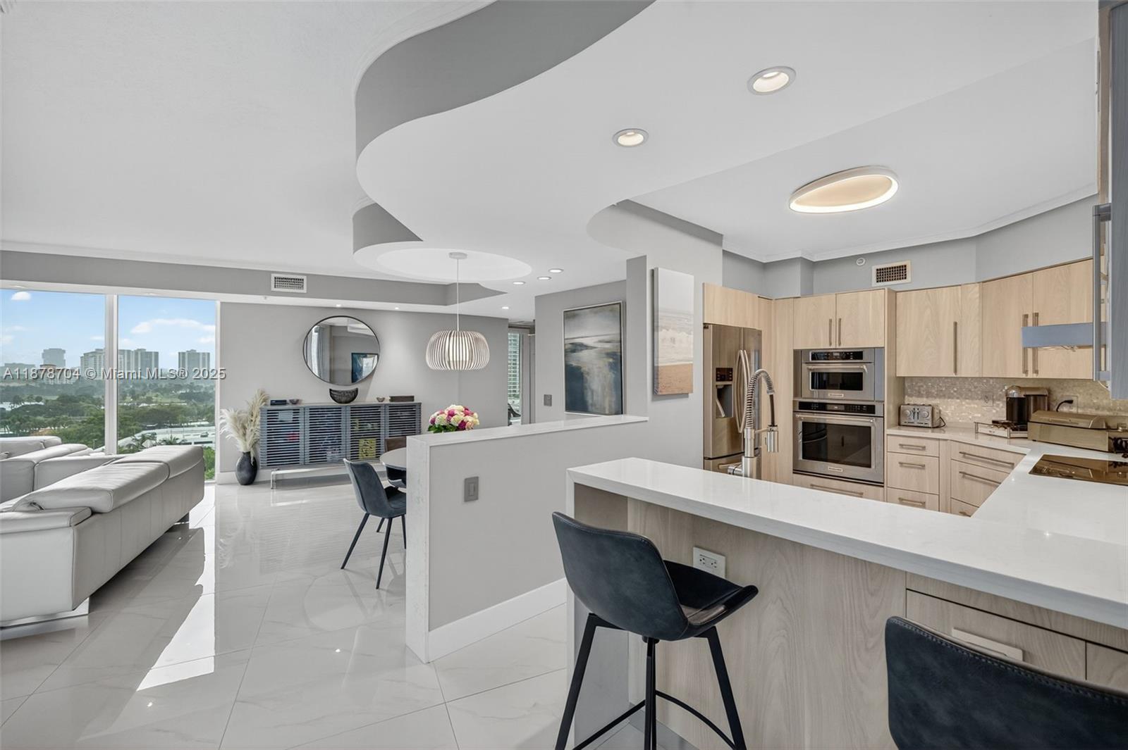 100 Hidden Bay Condo