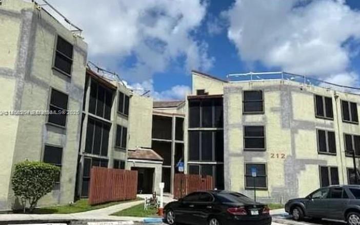 Lake Pointe Condominium N