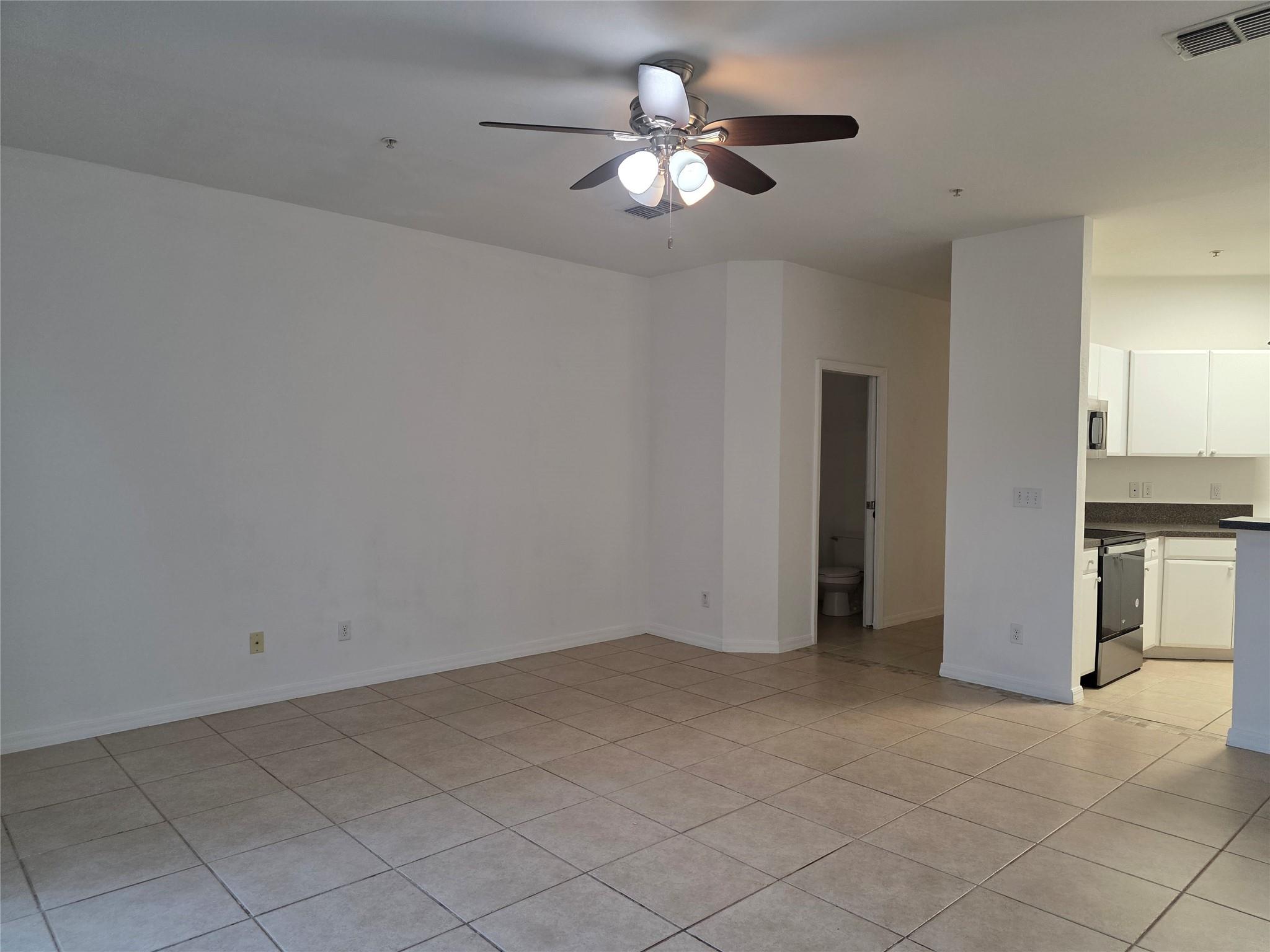 Homes for sale in West Palm Beach, FL | 960 Pipers Cay Dr #960, West Palm Beach, FL 33415 | MLS# F10527145