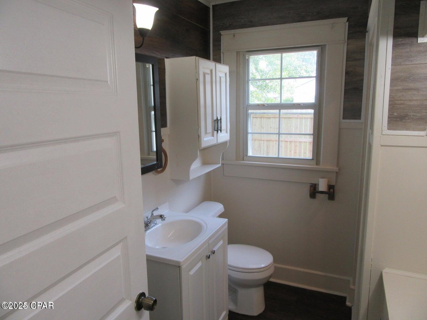 Image 8 For 708 Hwy 22a  