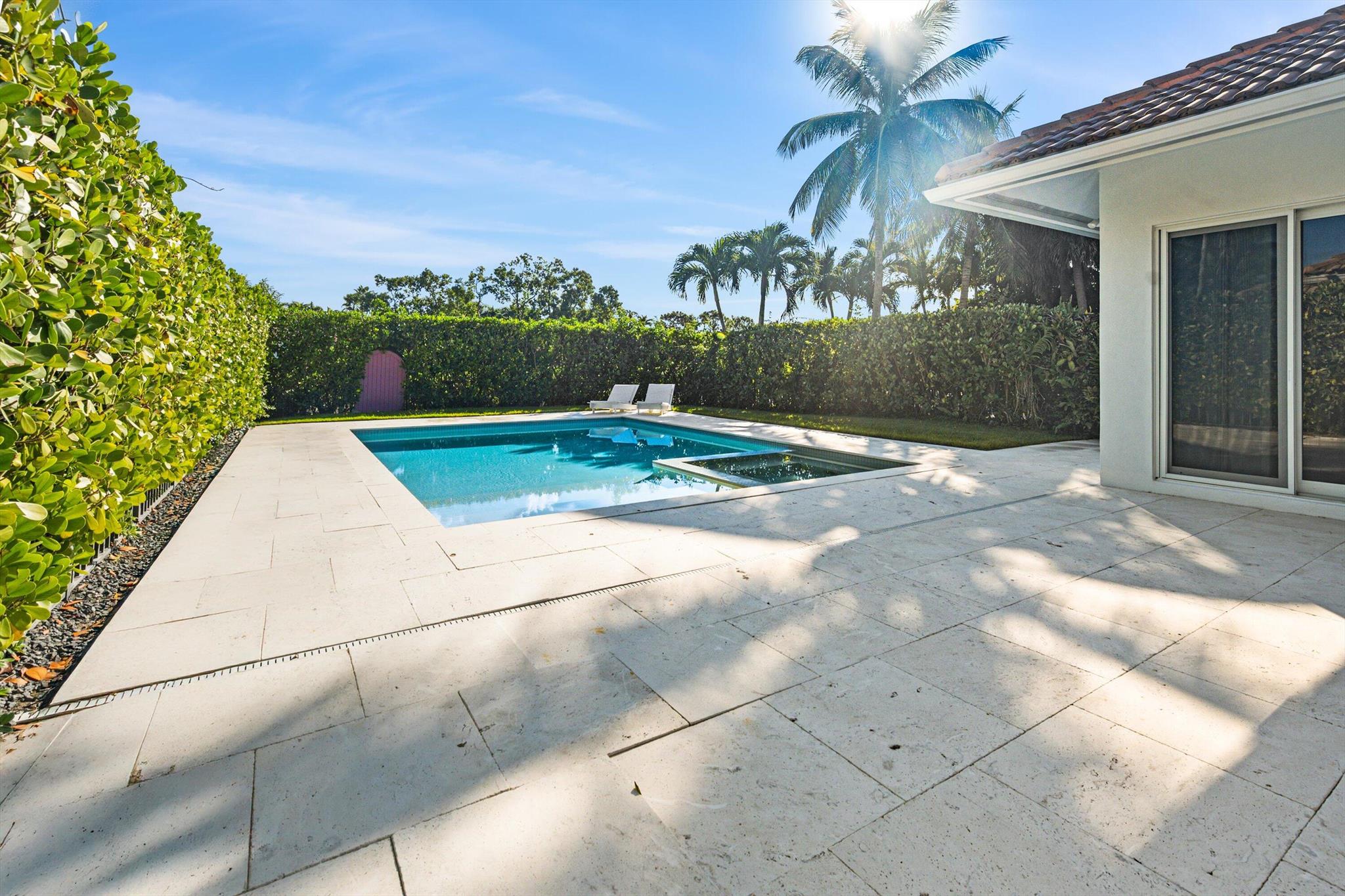 Homes for sale in Wellington, FL | 2940 Twin Oaks Way, Wellington, FL 33414 | MLS# R11124862