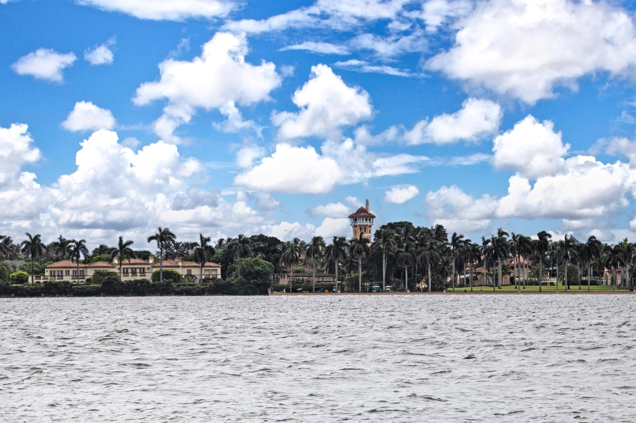 Homes for sale in West Palm Beach, FL | 3405 S Flagler Dr, West Palm Beach, FL 33405 | MLS# R11124915