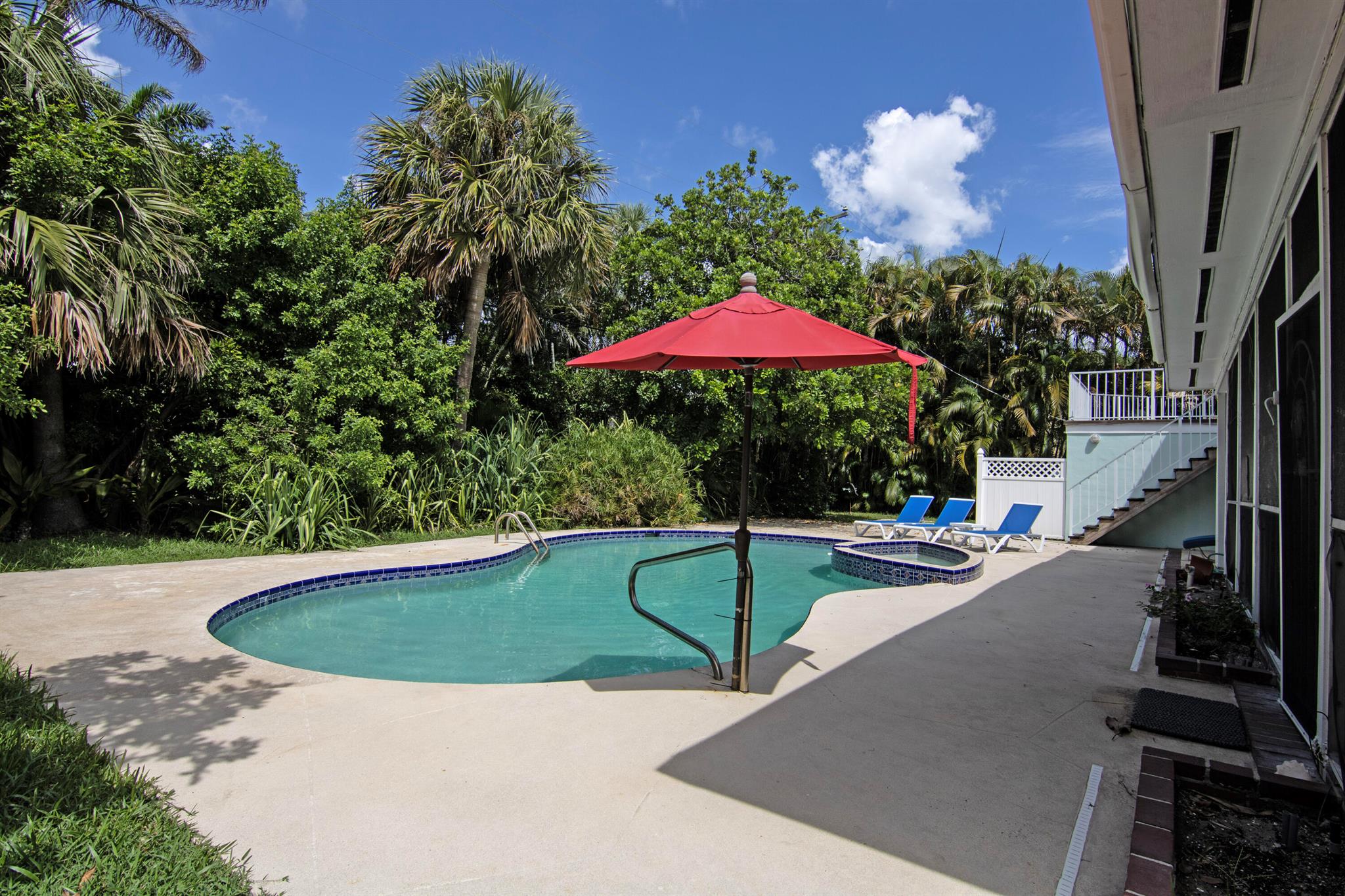 Homes for sale in West Palm Beach, FL | 3405 S Flagler Dr, West Palm Beach, FL 33405 | MLS# R11124915