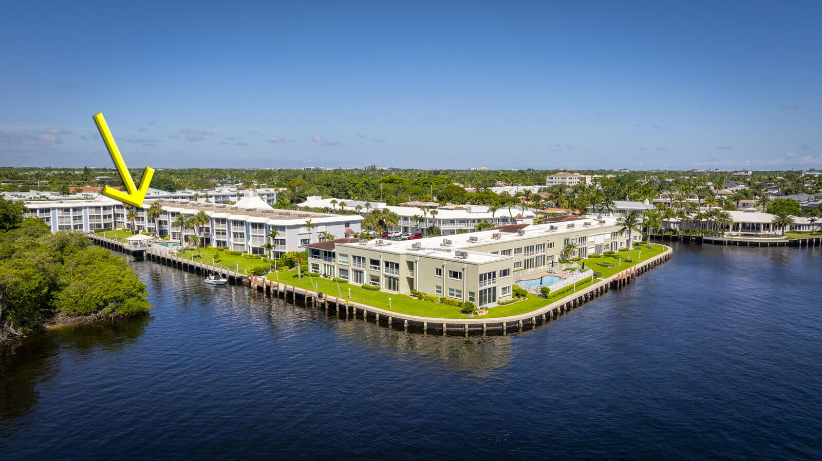 Harbour East House Condo