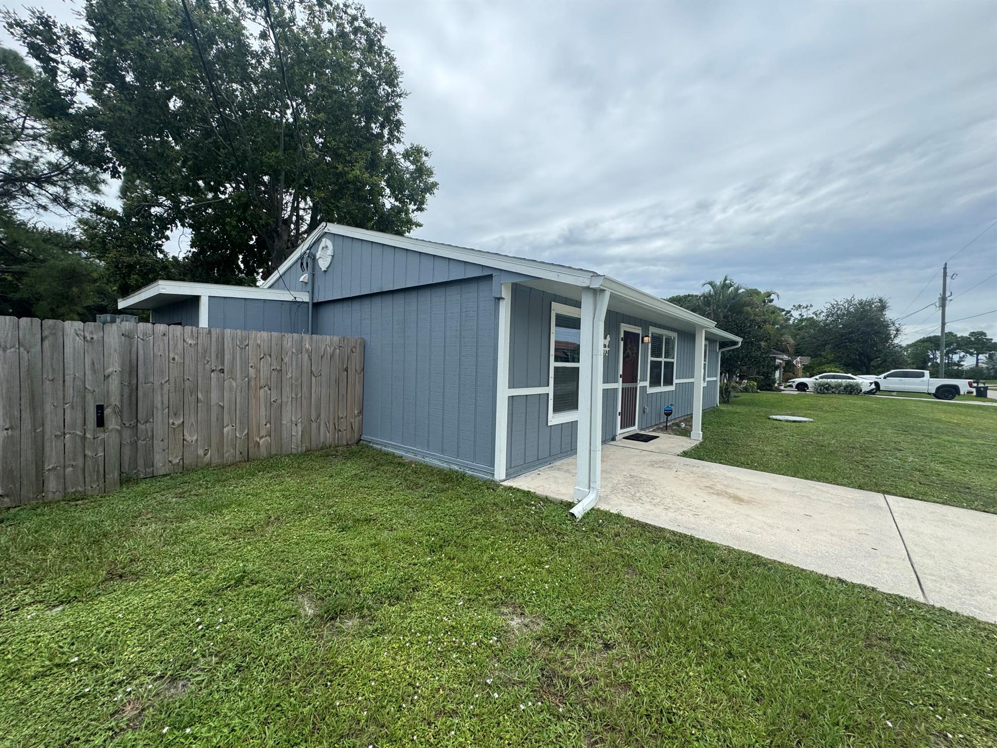 Homes for sale in Port St Lucie, FL | 692 Nw Kilpatrick Avenue, Port St Lucie, FL 34983 | MLS# R11124959