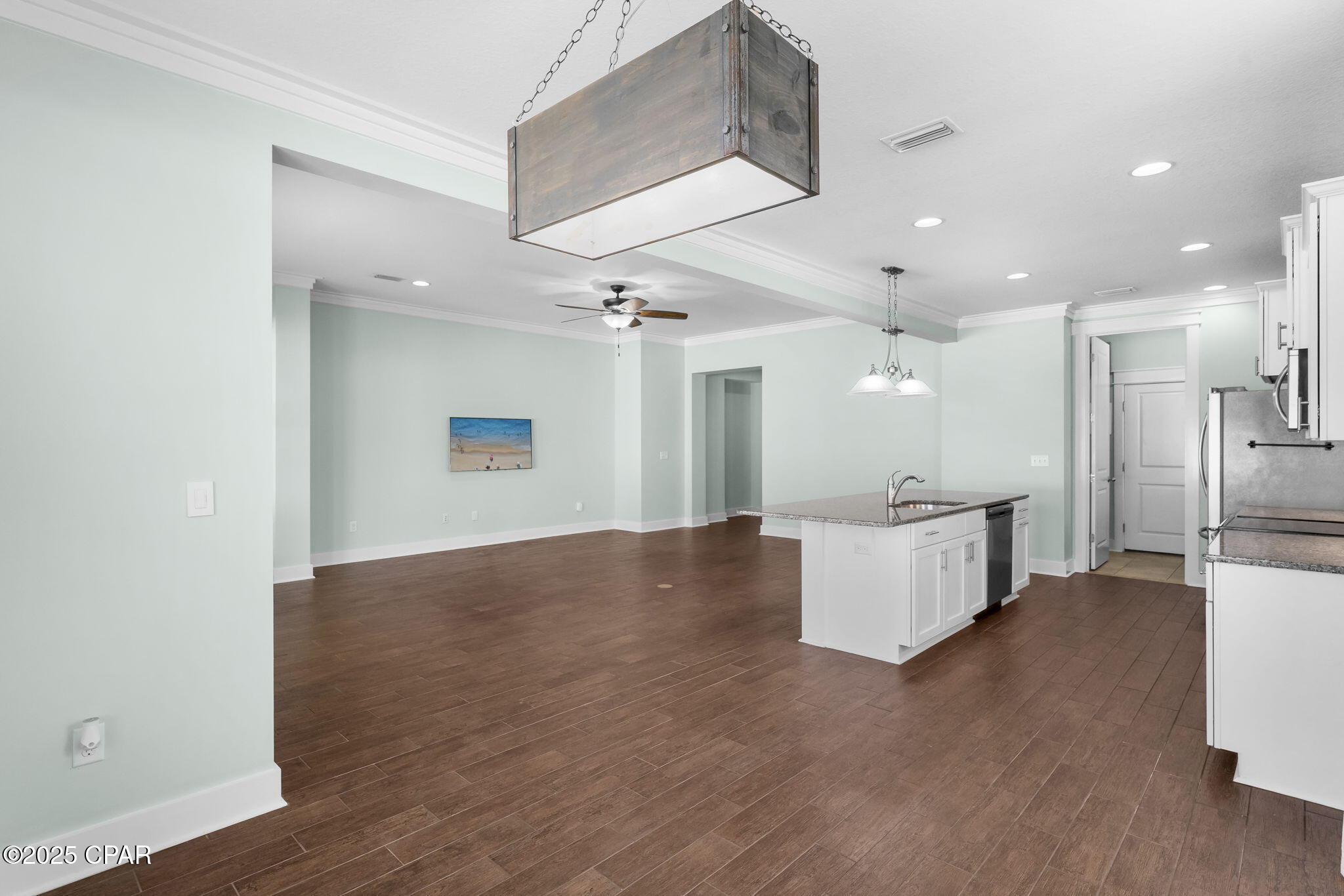 Image 18 For 220 Laurel Oak Lane