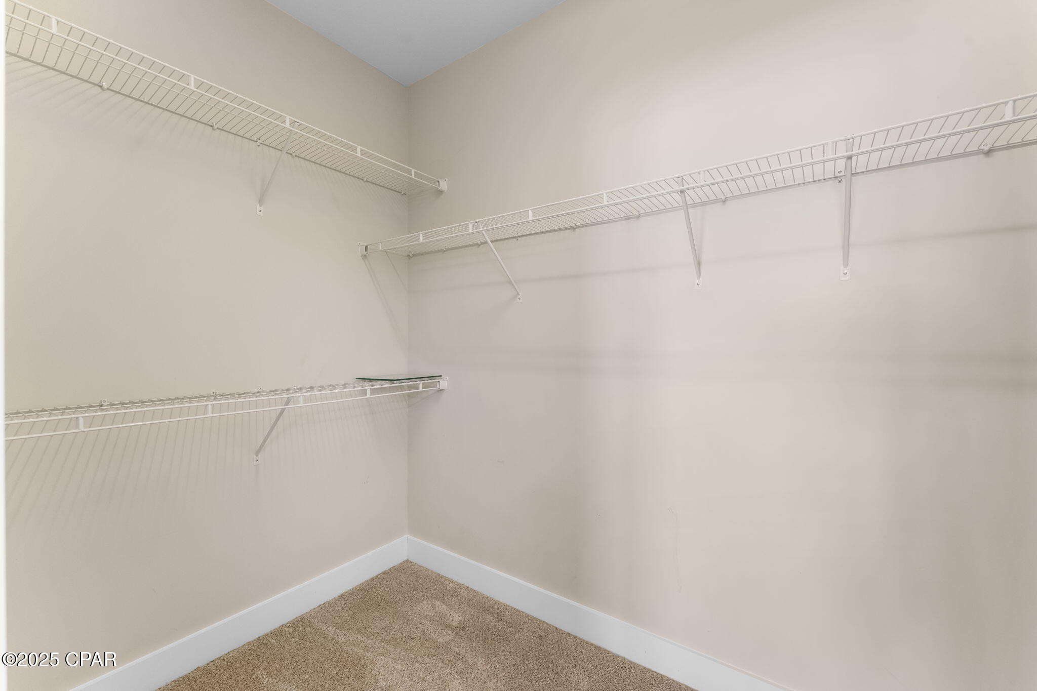 Image 30 For 220 Laurel Oak Lane