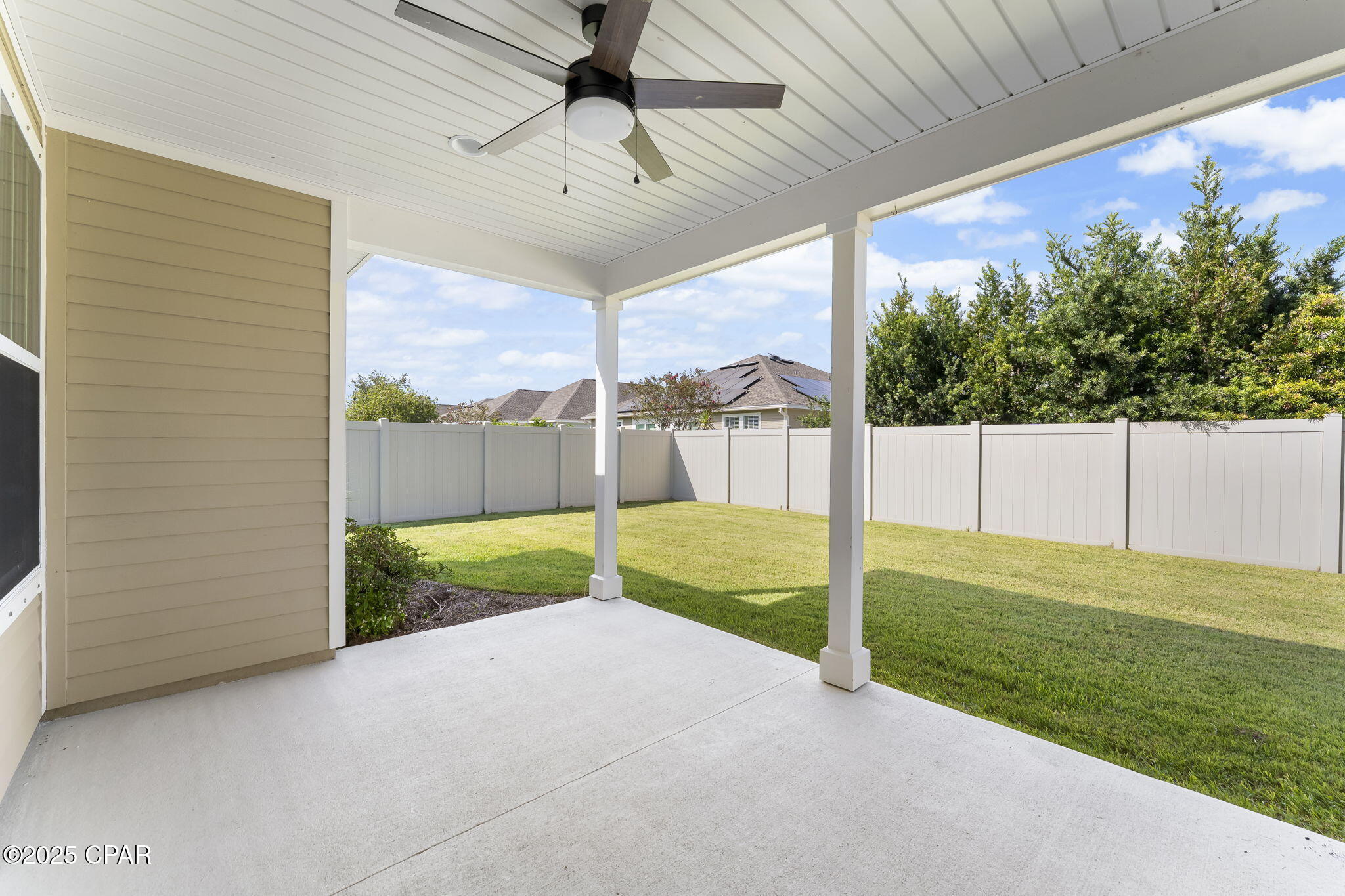 Image 33 For 220 Laurel Oak Lane