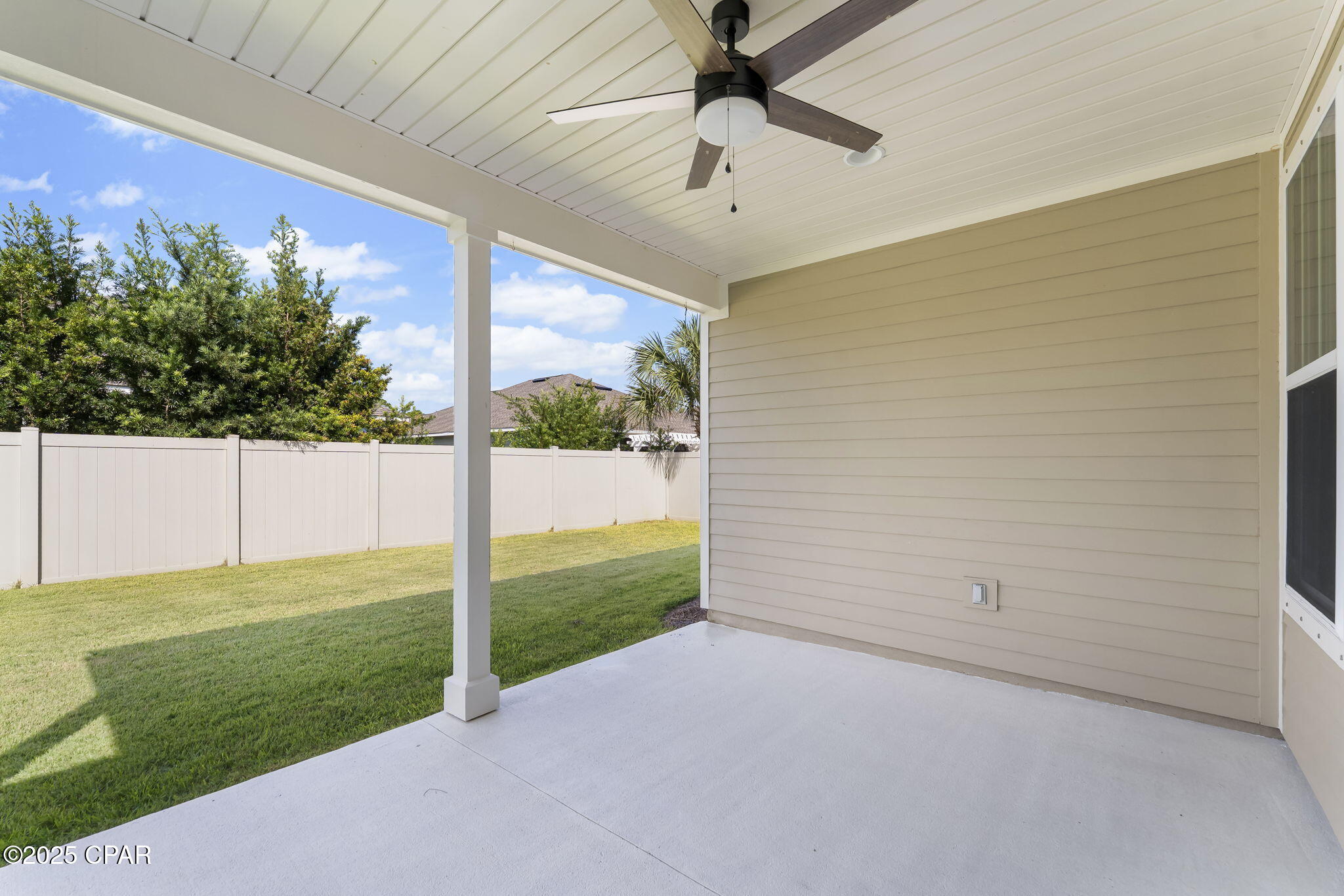 Image 34 For 220 Laurel Oak Lane