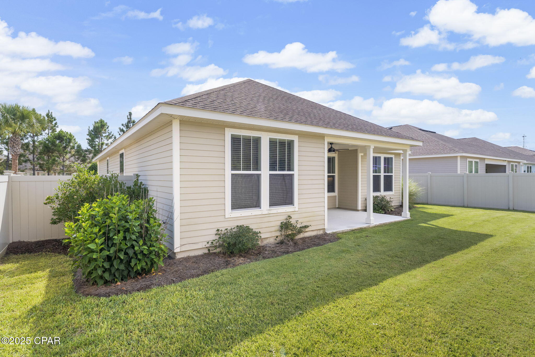 Image 38 For 220 Laurel Oak Lane