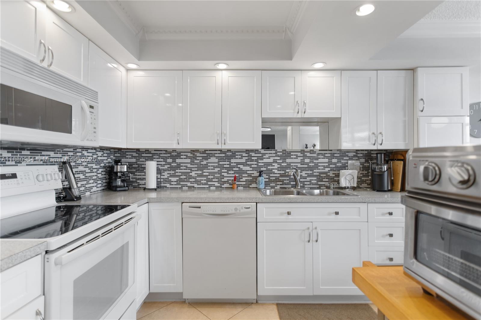 Telstar Condominium Inc