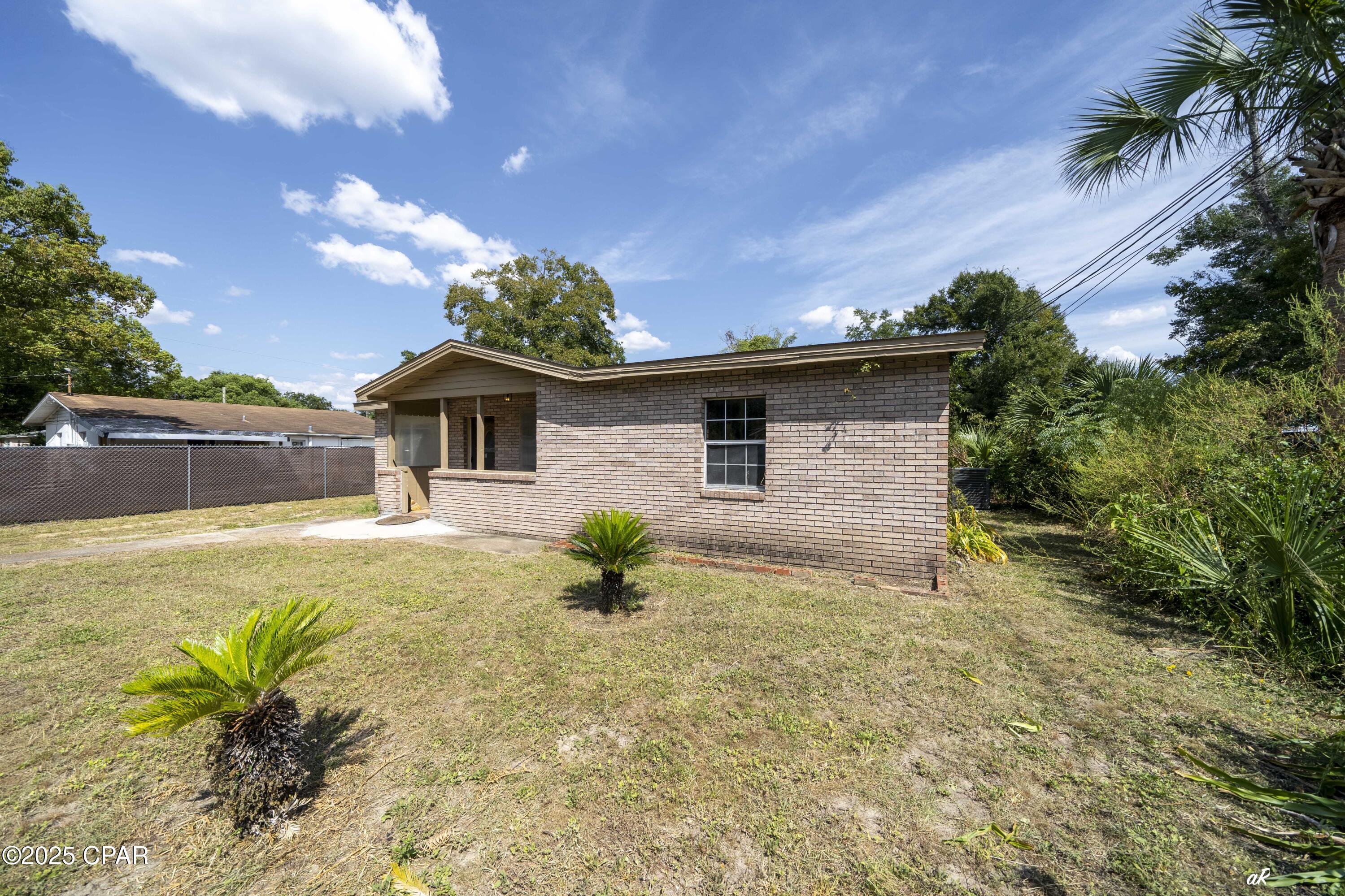 Image 23 For 1522 Fountain Avenue