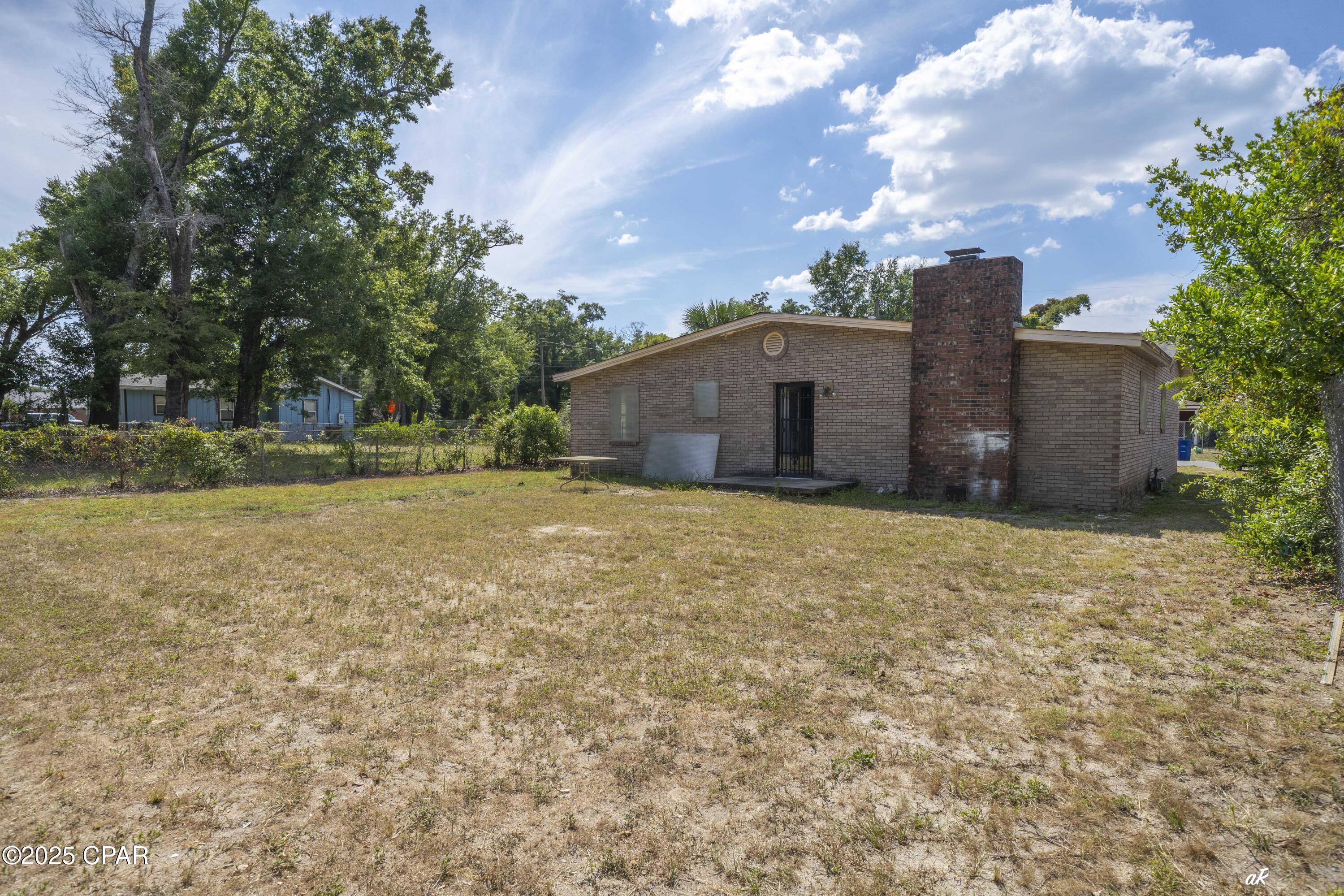 Image 4 For 1522 Fountain Avenue