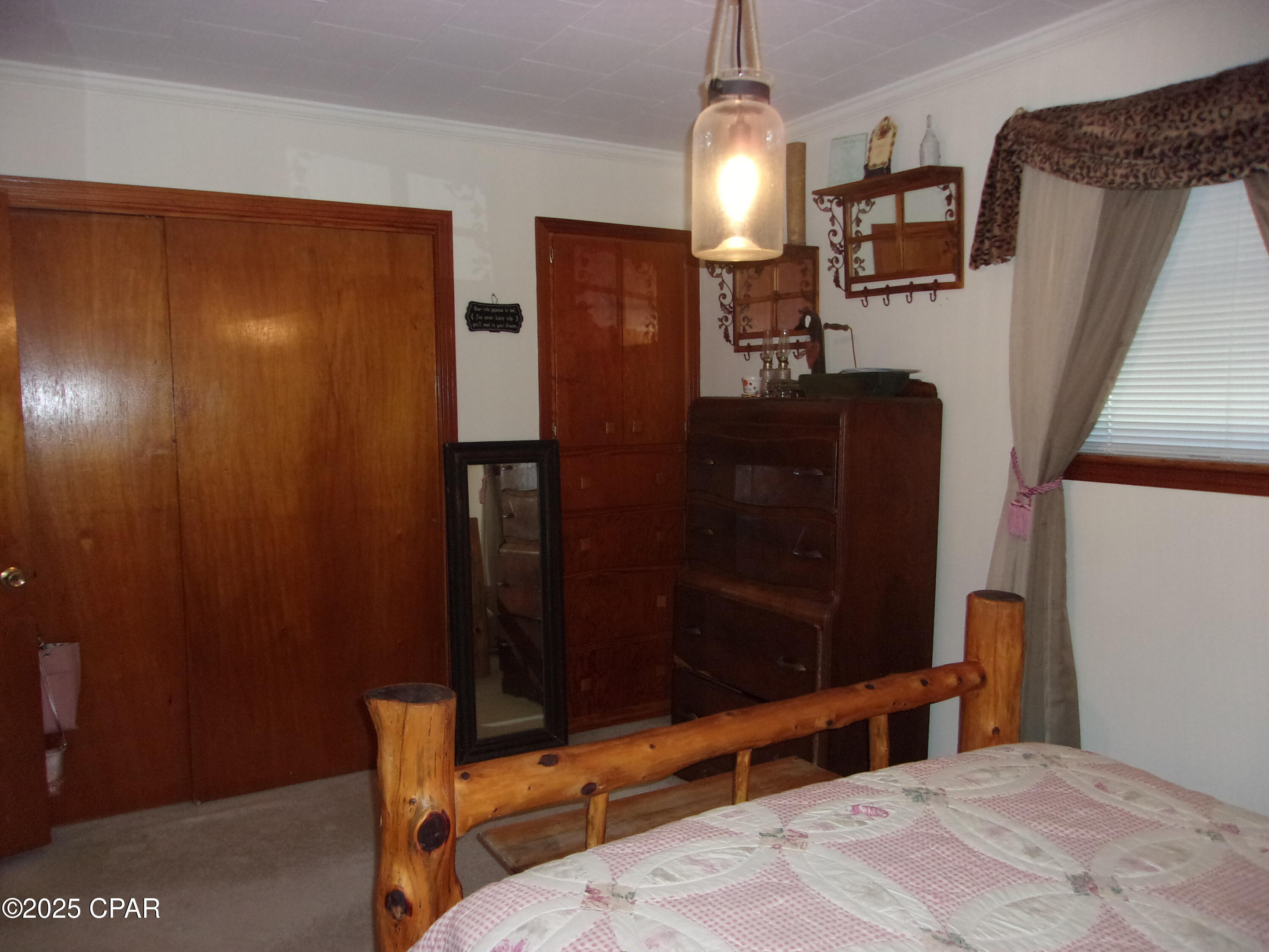 Image 17 For 703 Weeks Street