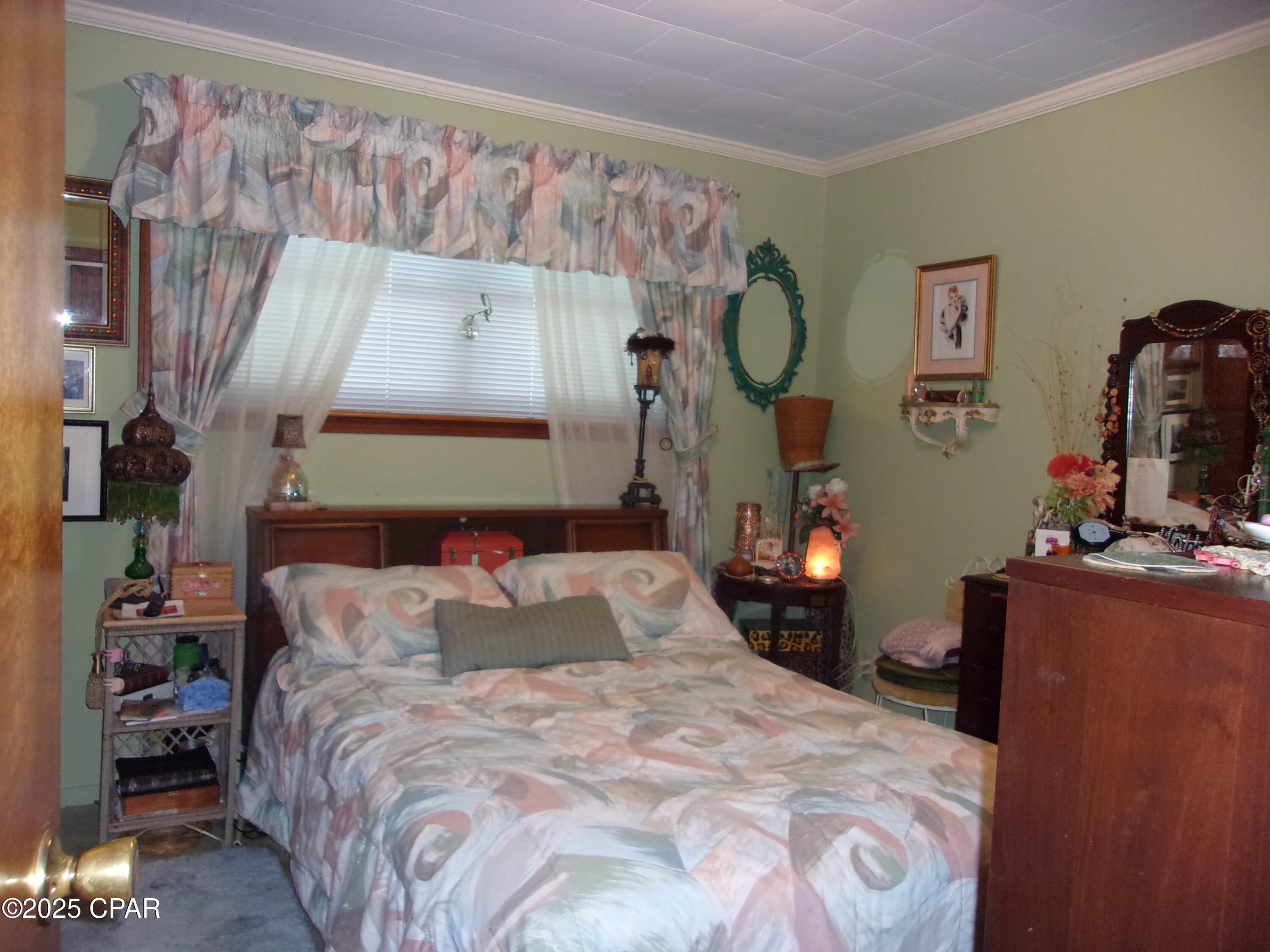 Image 19 For 703 Weeks Street