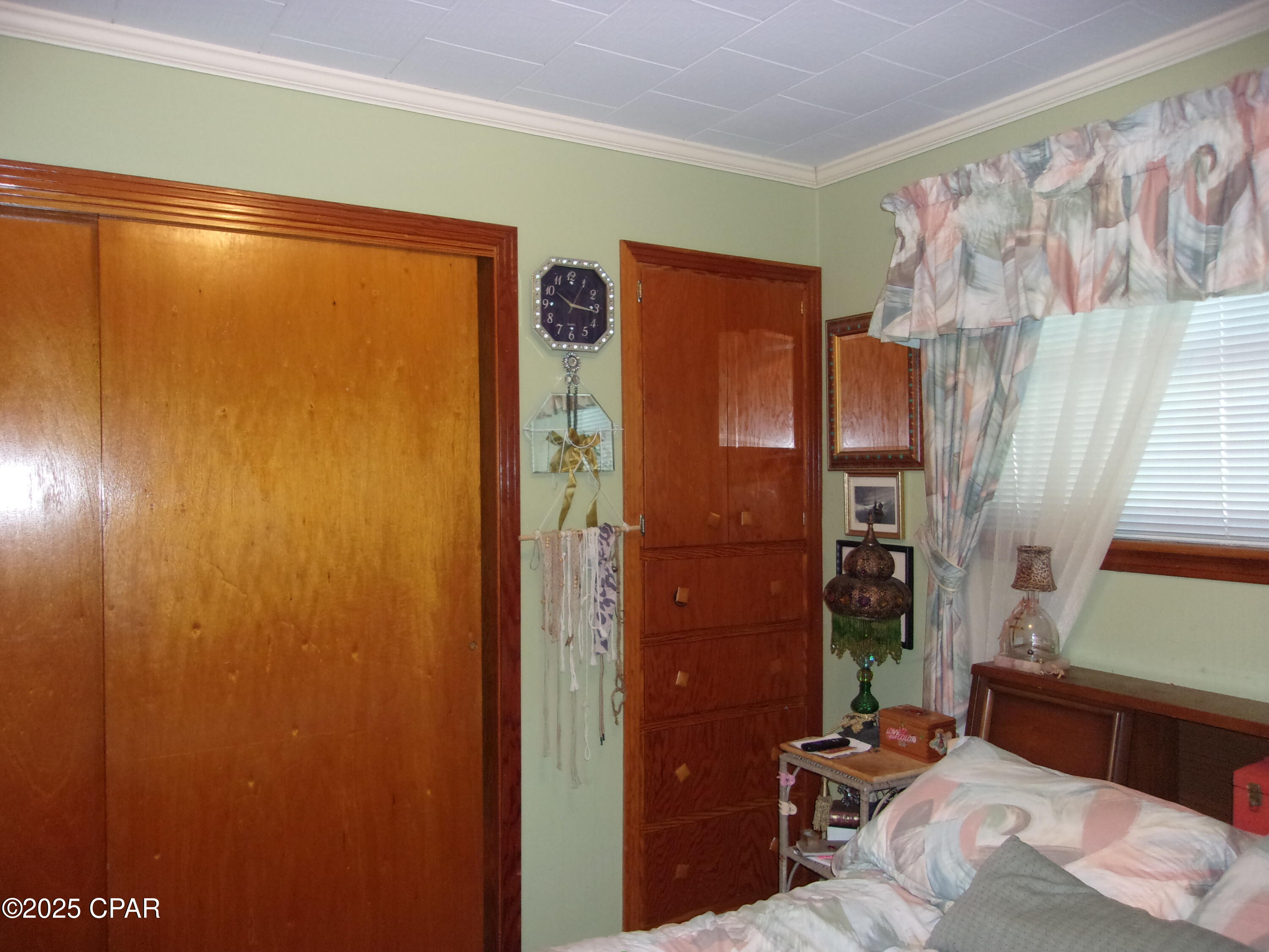 Image 20 For 703 Weeks Street