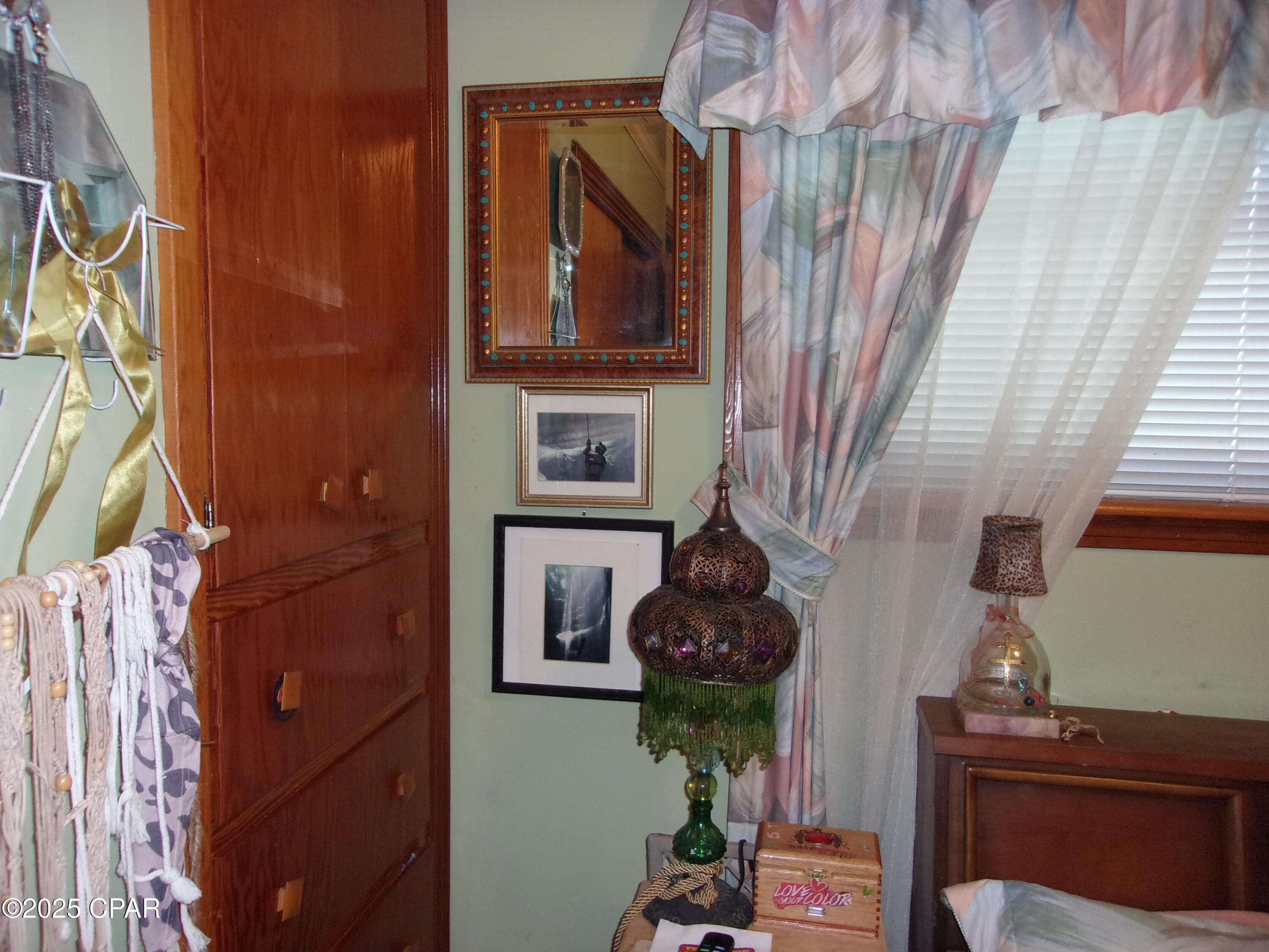 Image 21 For 703 Weeks Street